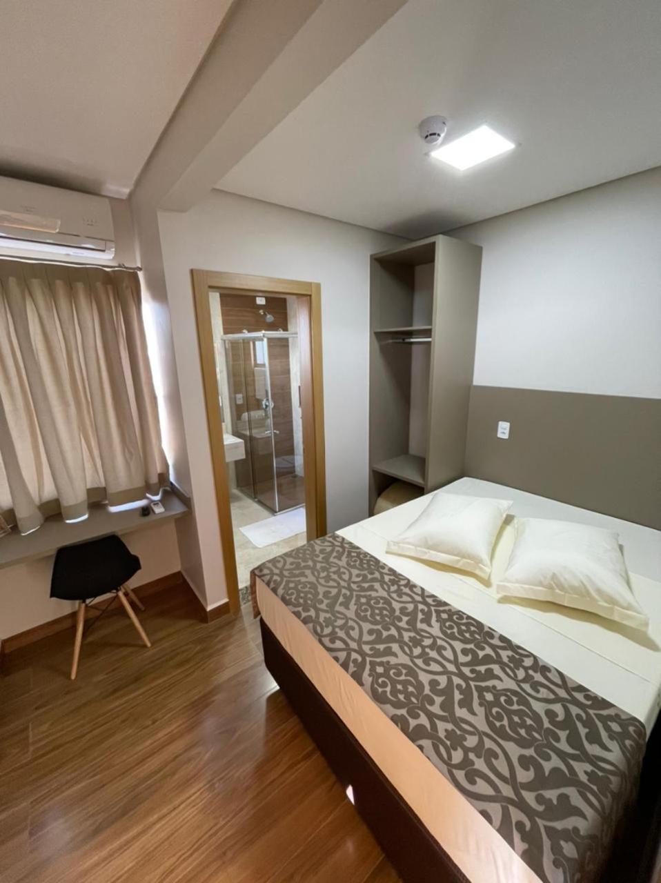 Double Room - Photo 2