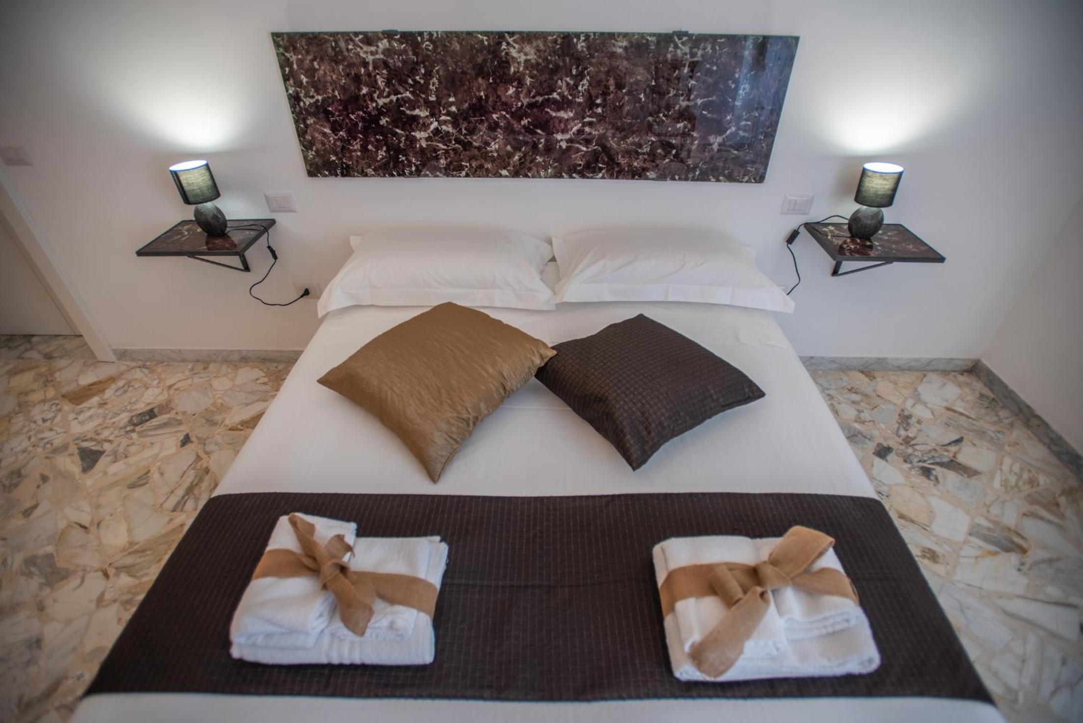 Deluxe Junior Suite photo 3