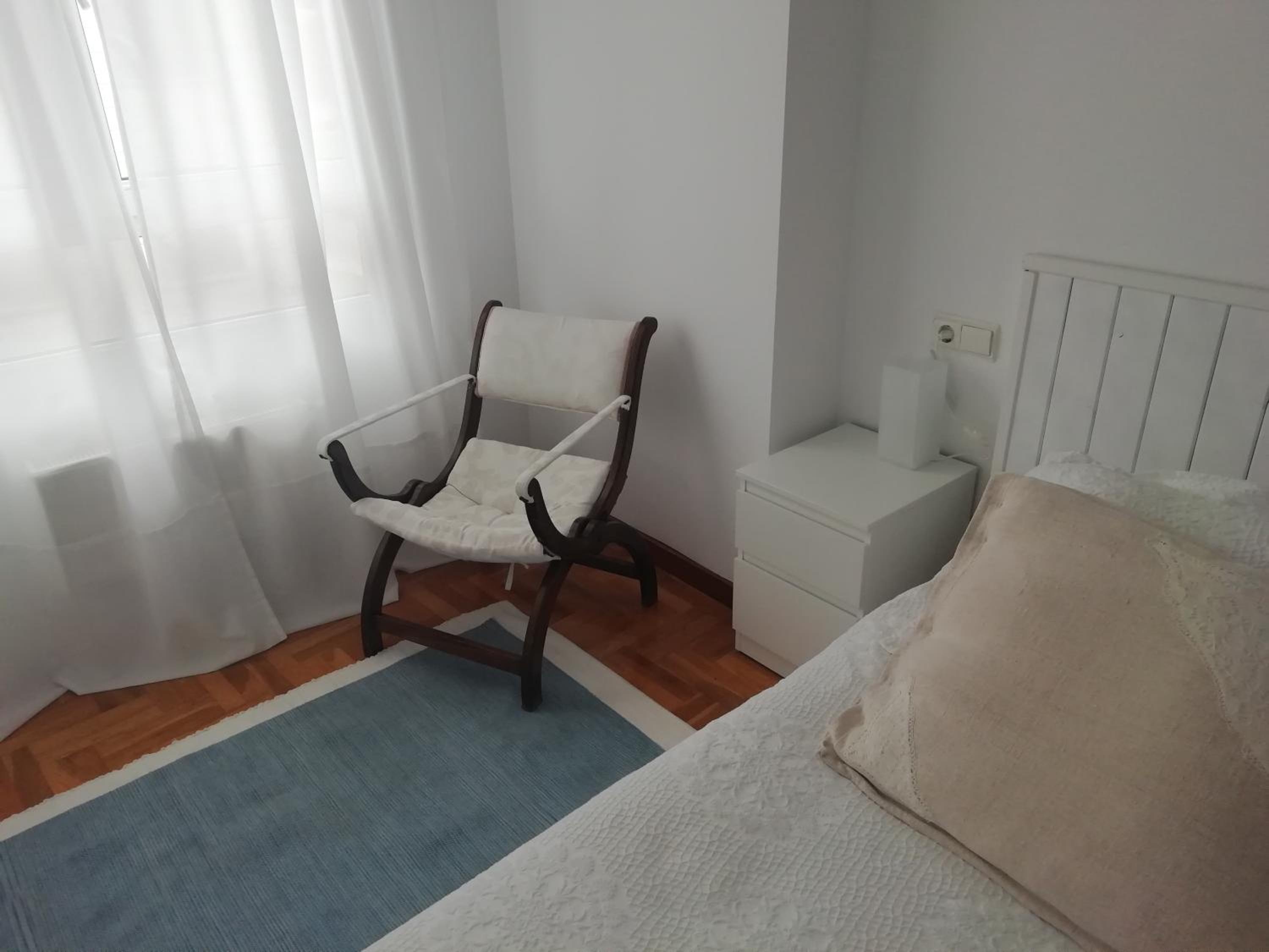 Two-Bedroom Apartment - Photo 8