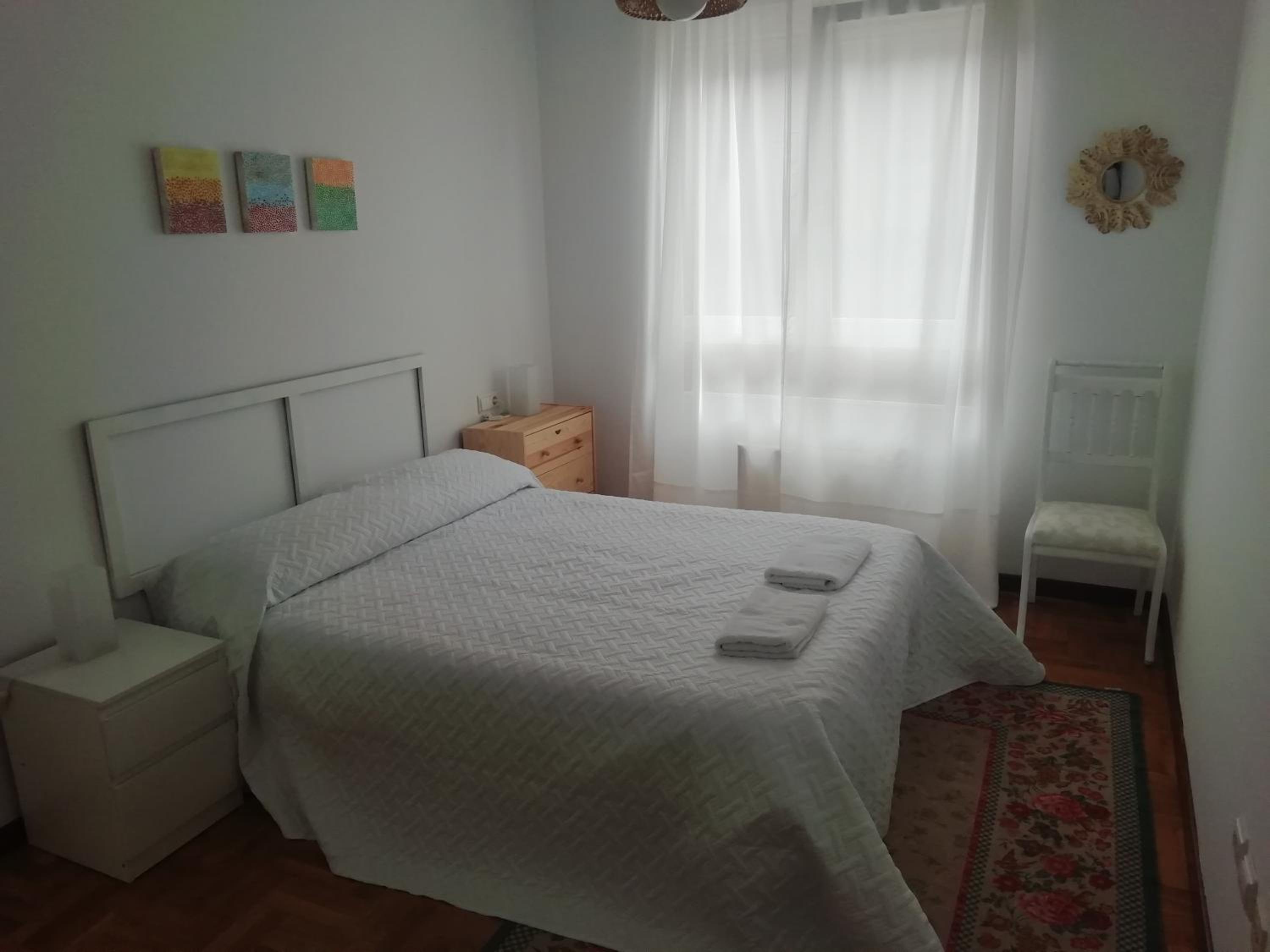 Two-Bedroom Apartment - Photo 5