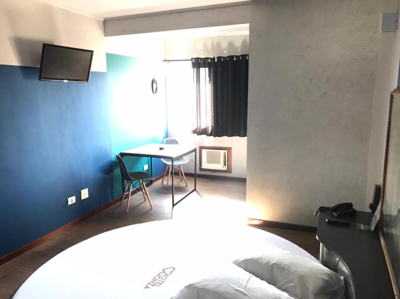 Standard Suite photo 2
