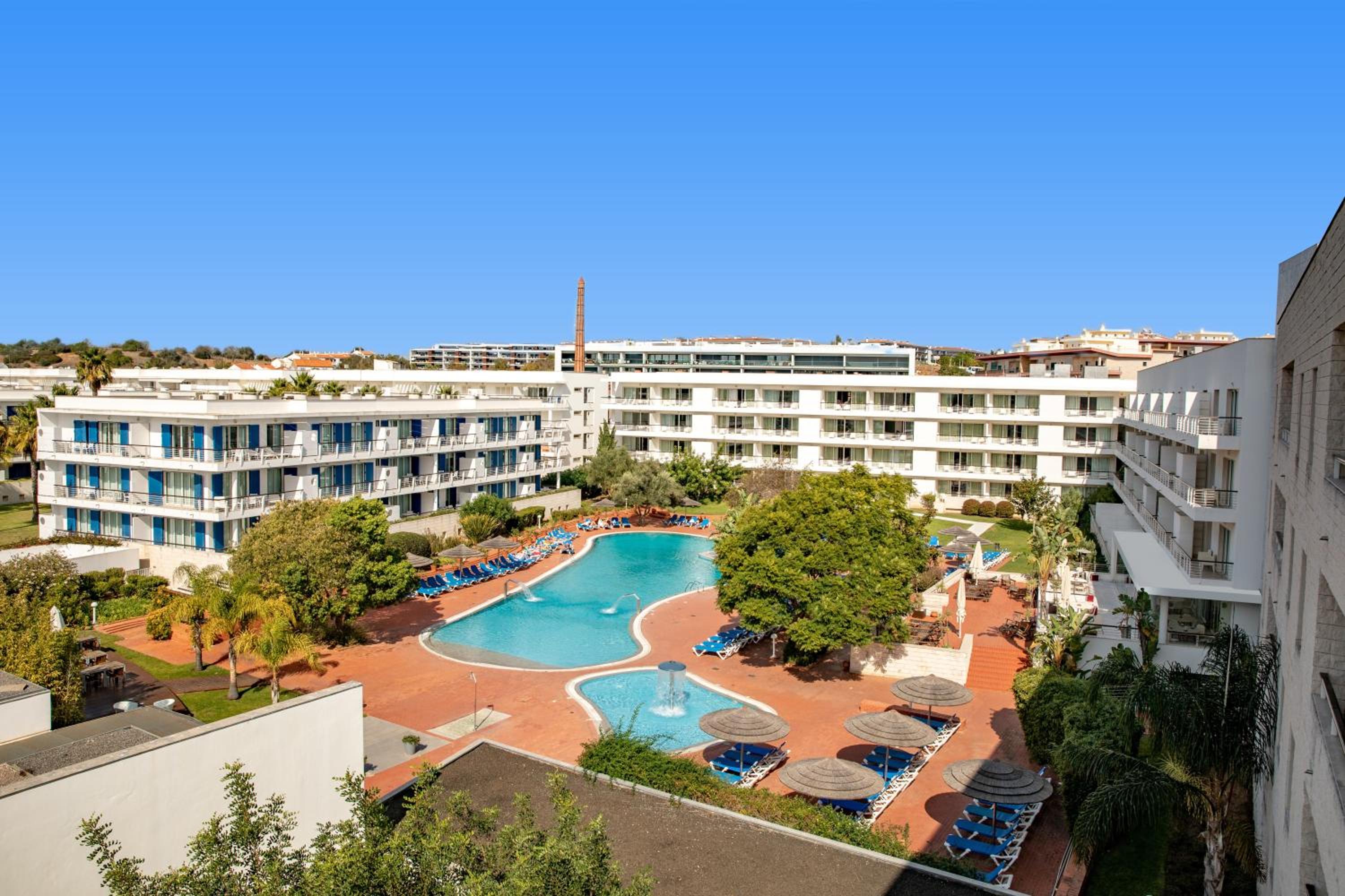 One-Bedroom Suite with Marina or Pool View (1-4 Adults) - Photo 7