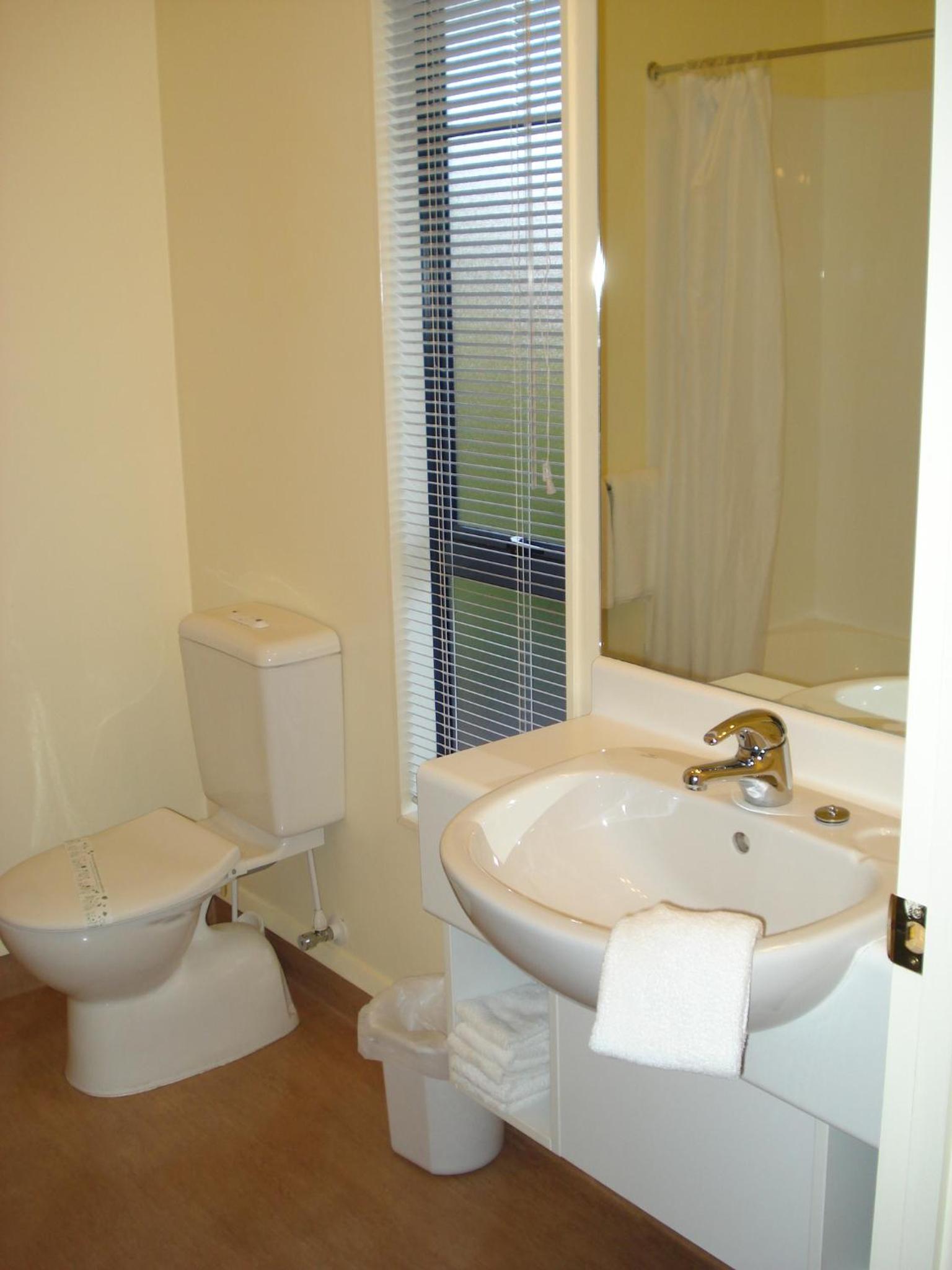 Double or Twin Room with Bathroom photo 3