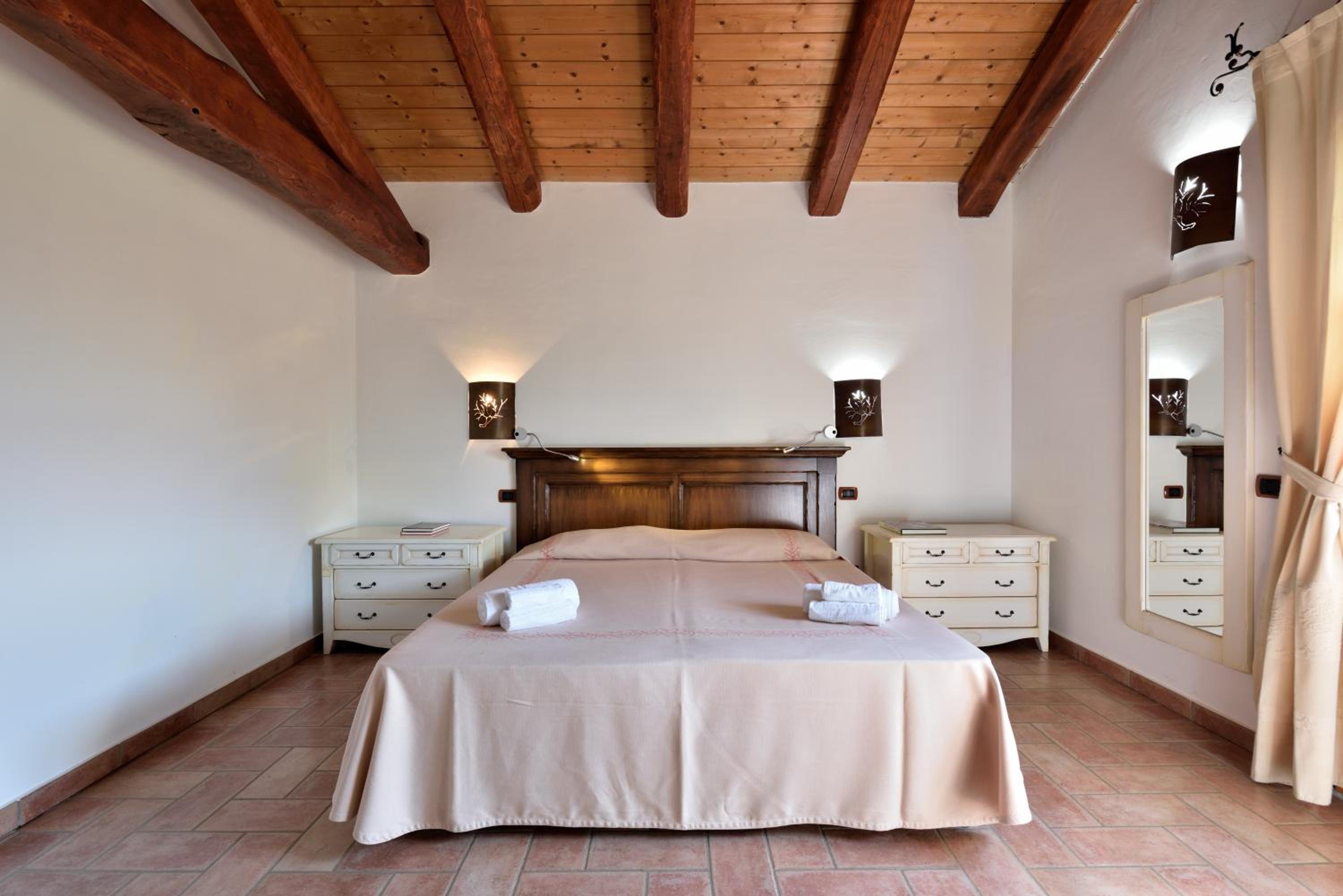 Standard Quadruple Room - Photo 2