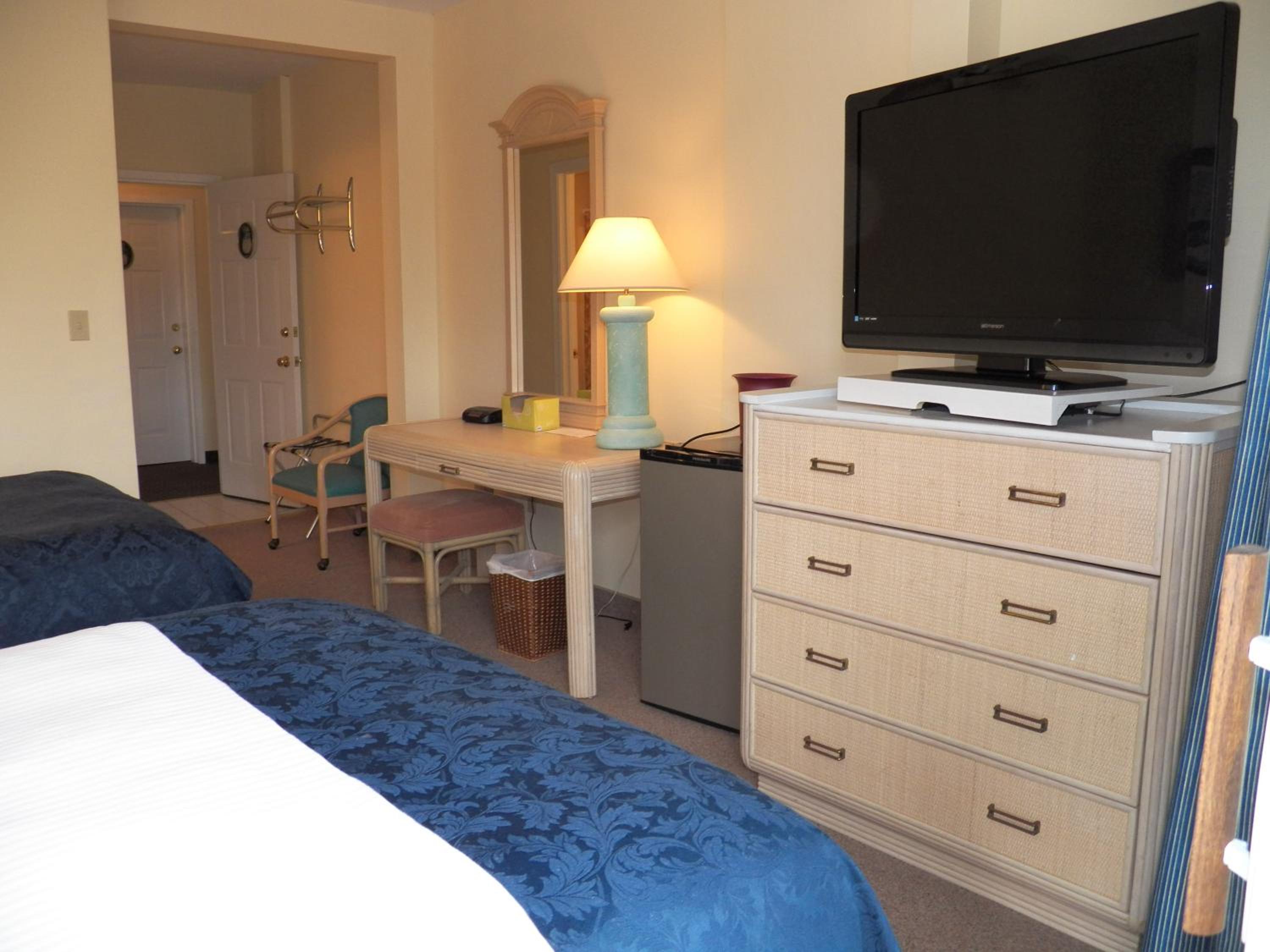 Double Room with Two Double Beds - Photo 4