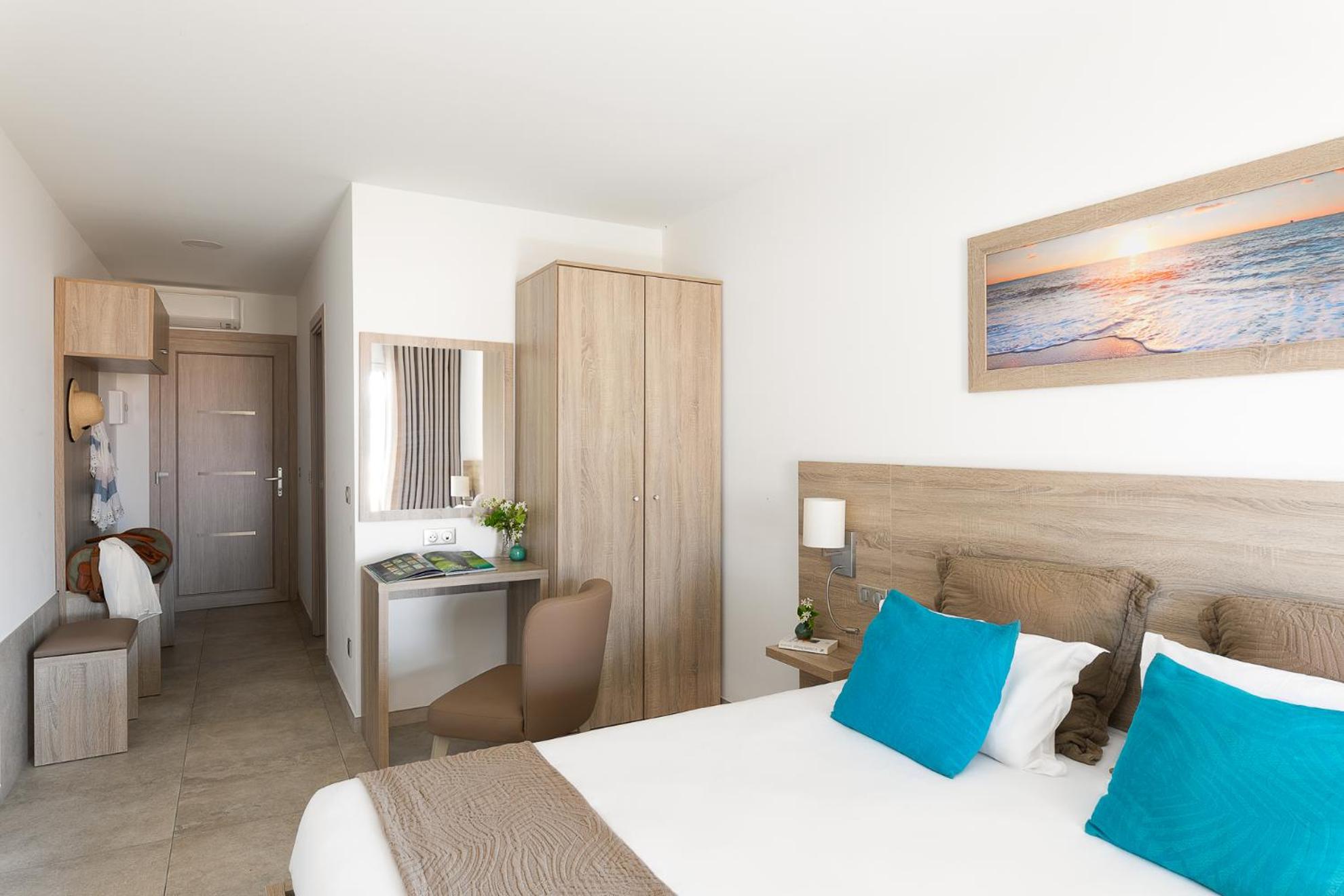 Double Room Garden Side