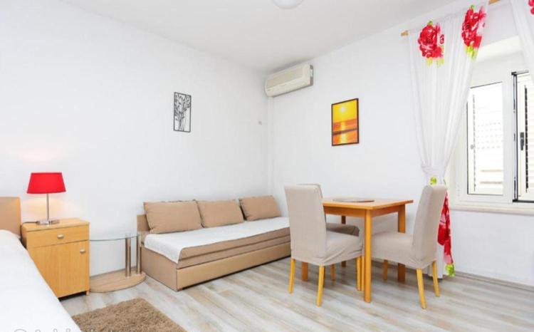 Studio with Sea View photo 2