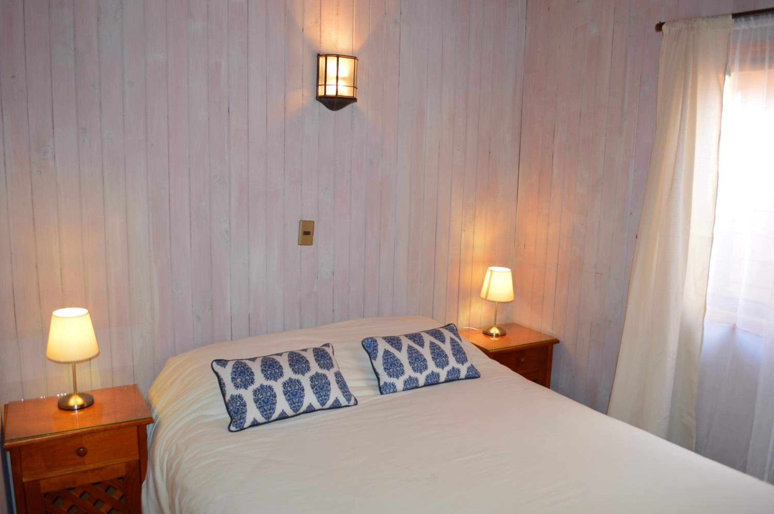 Two-bedroom house with Disability Access Bathroom (5 adults) photo 1