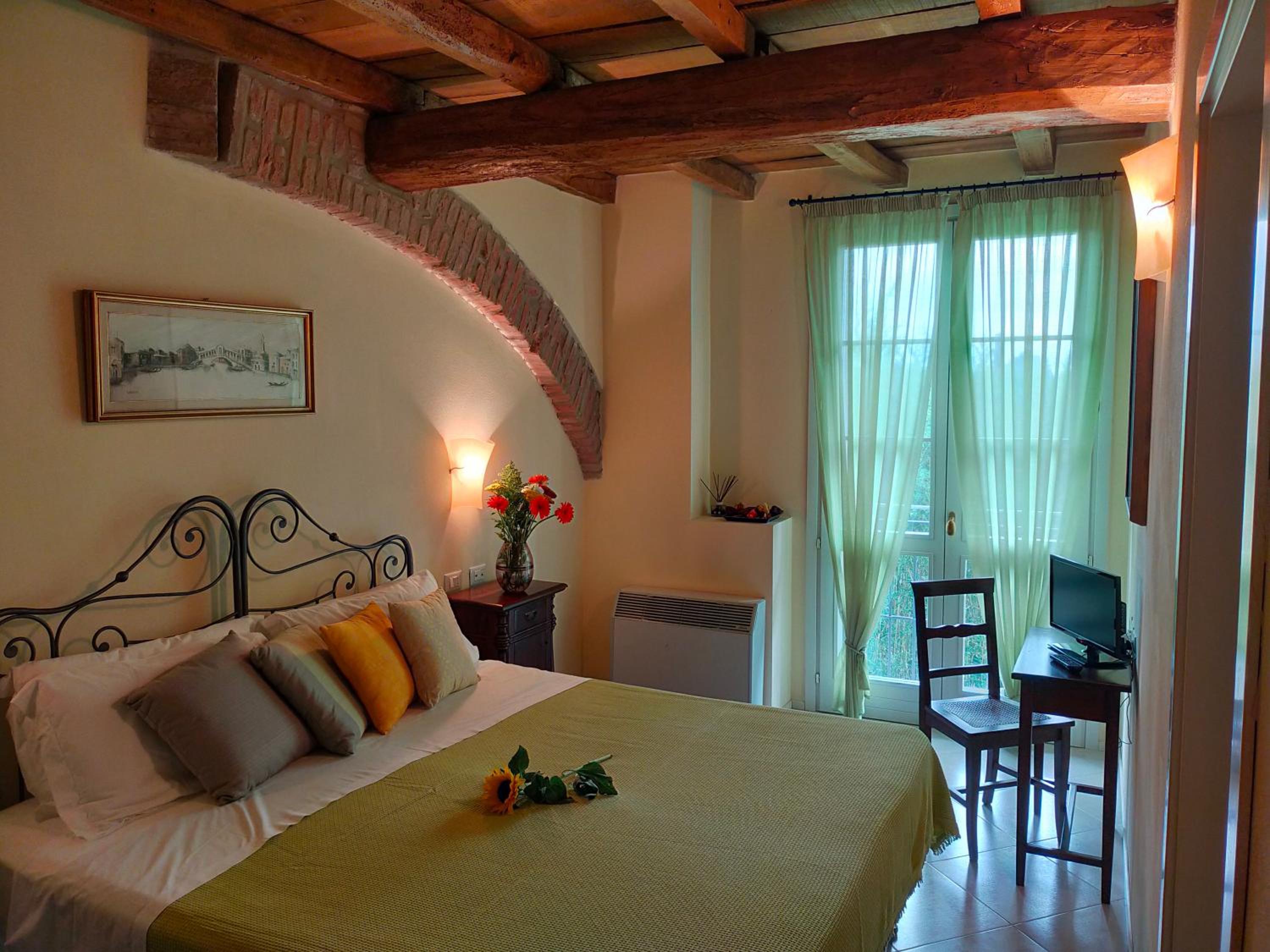 Superior Double or Twin Room photo 1