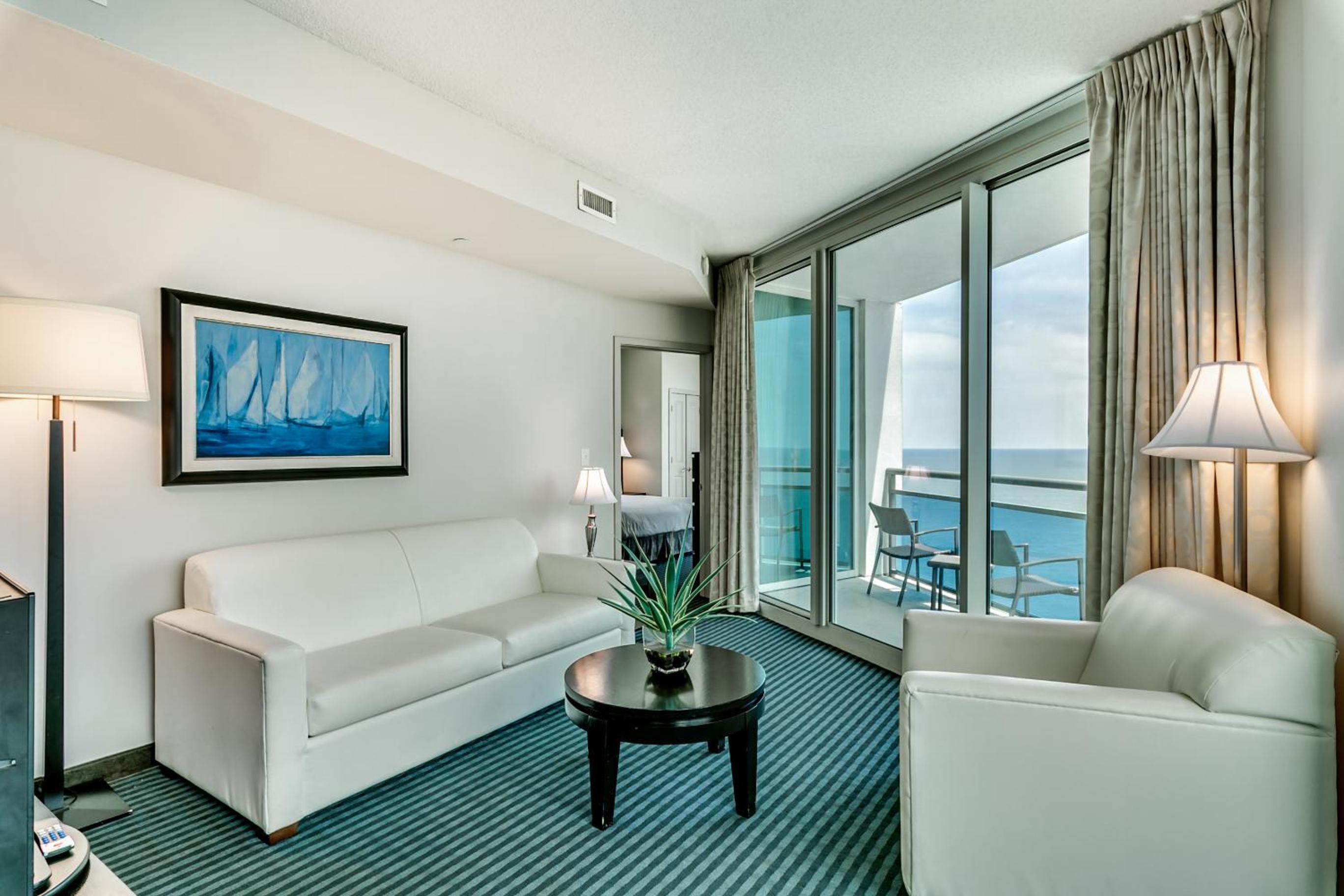 Two-Bedroom Suite photo 2