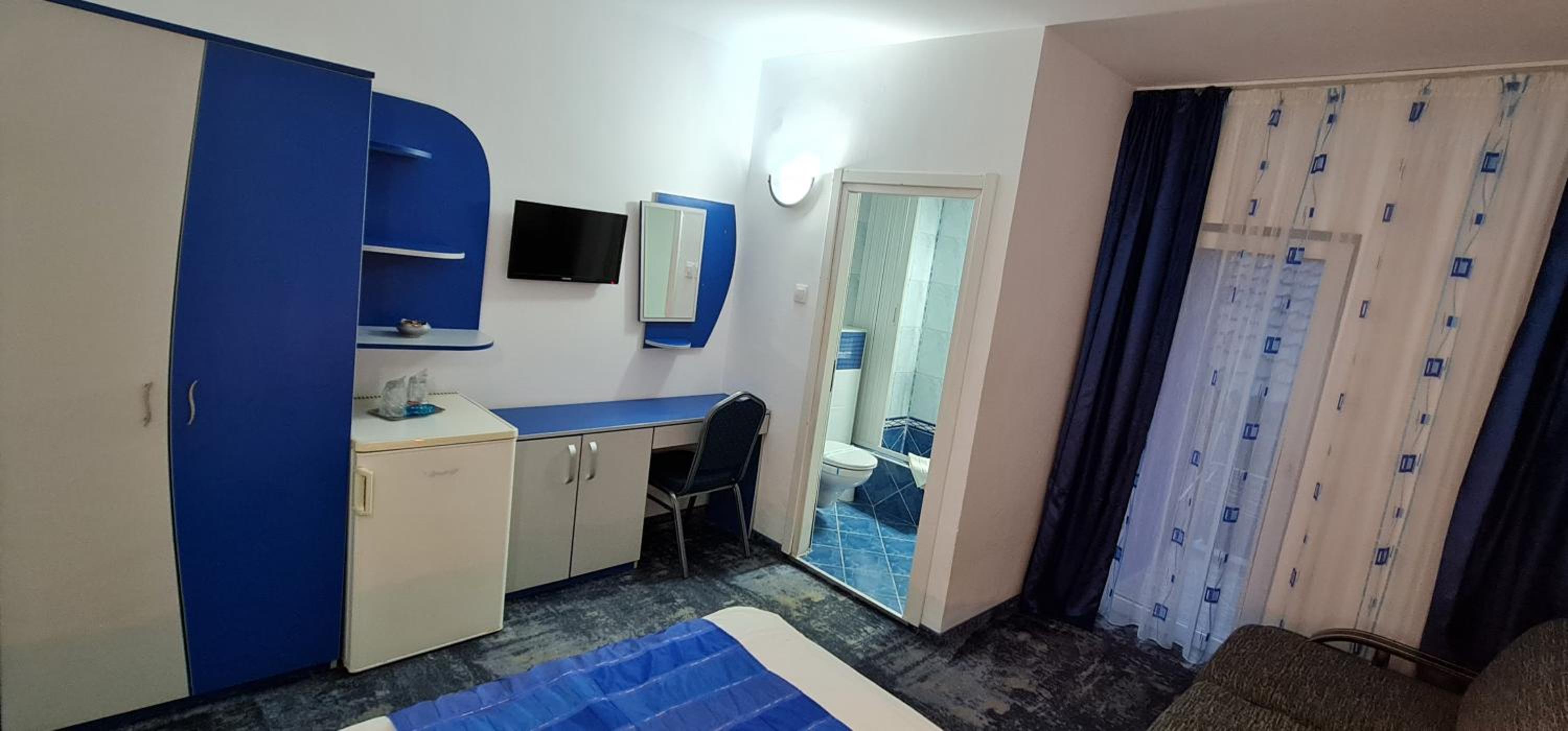 Double Room with Balcony photo 2