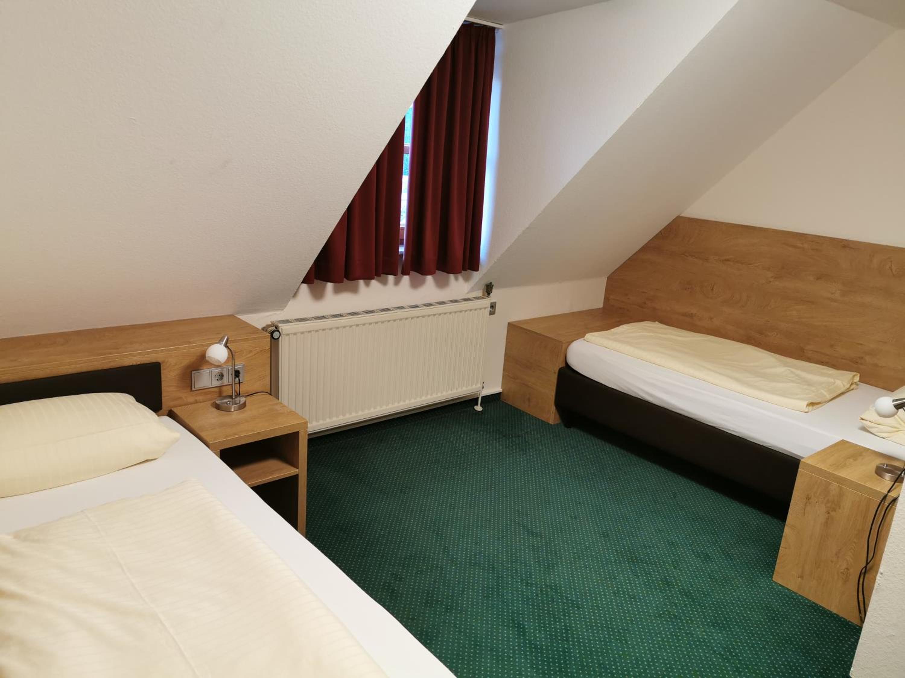 Standard Twin Room photo 1