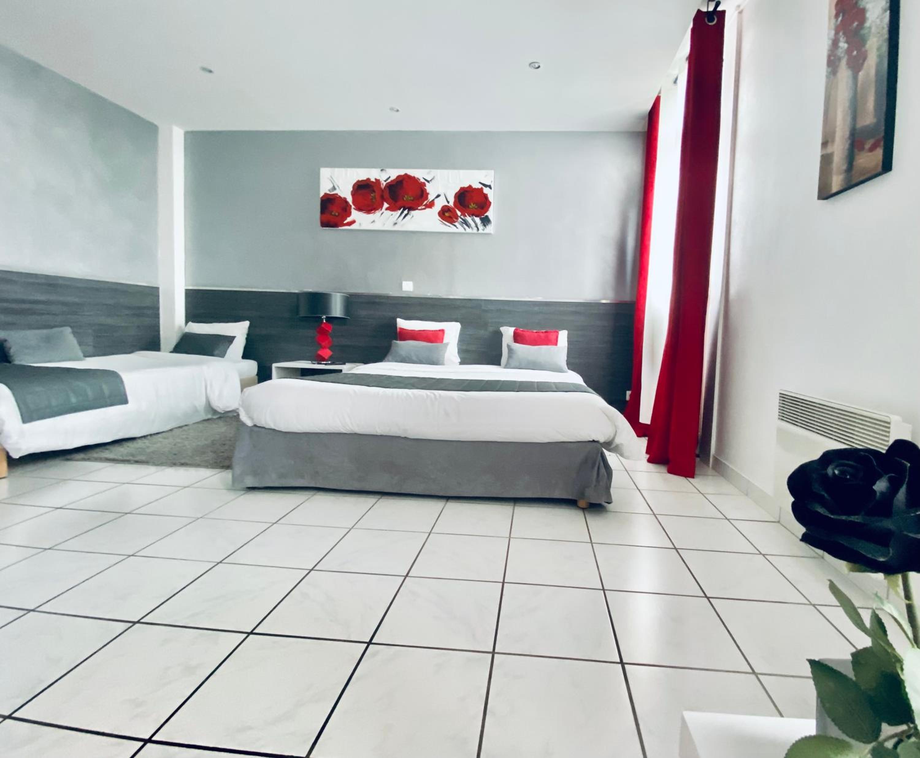 Triple Room - Photo 15