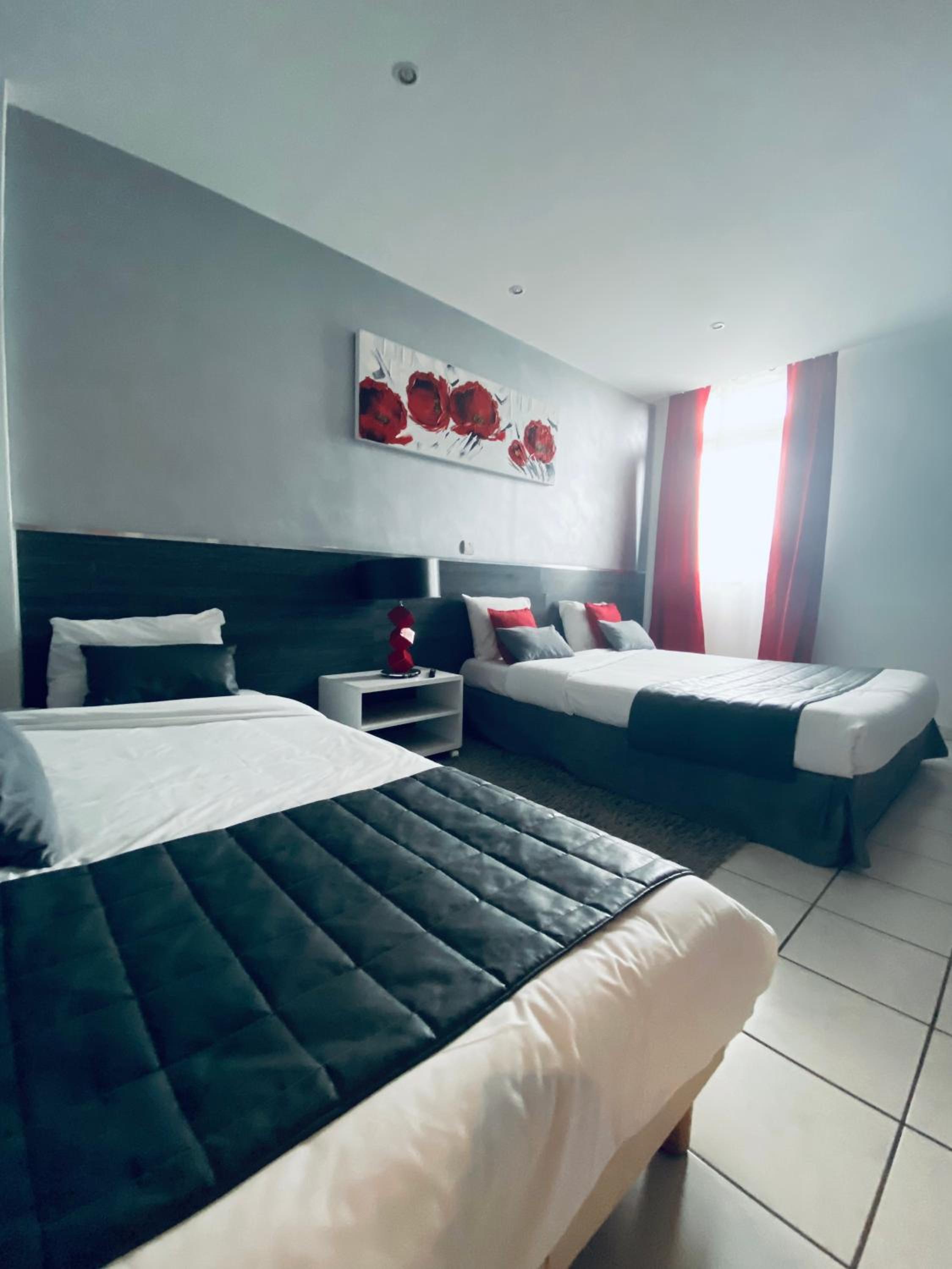 Triple Room - Photo 14