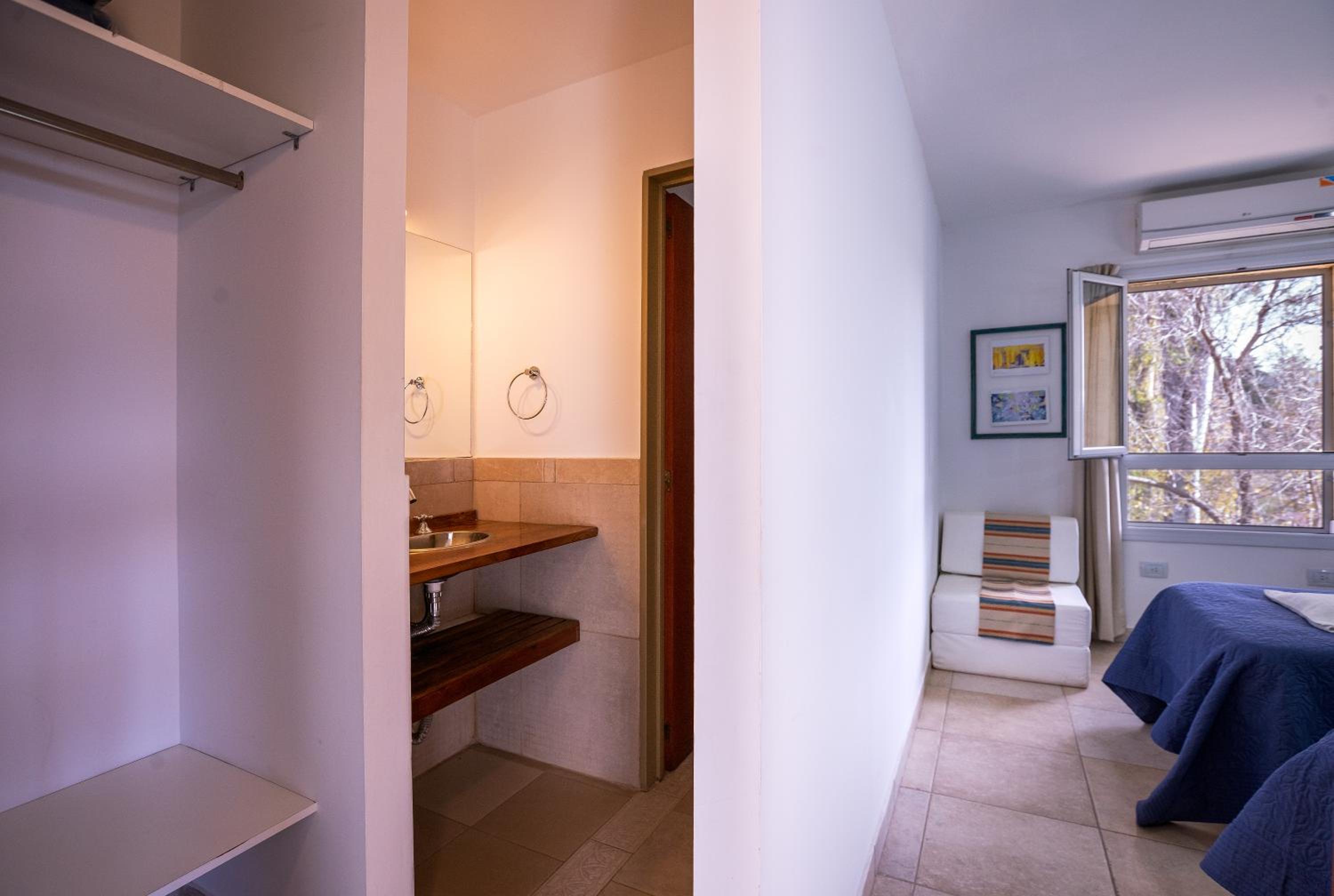 Comfort Triple Room with Shower photo 2