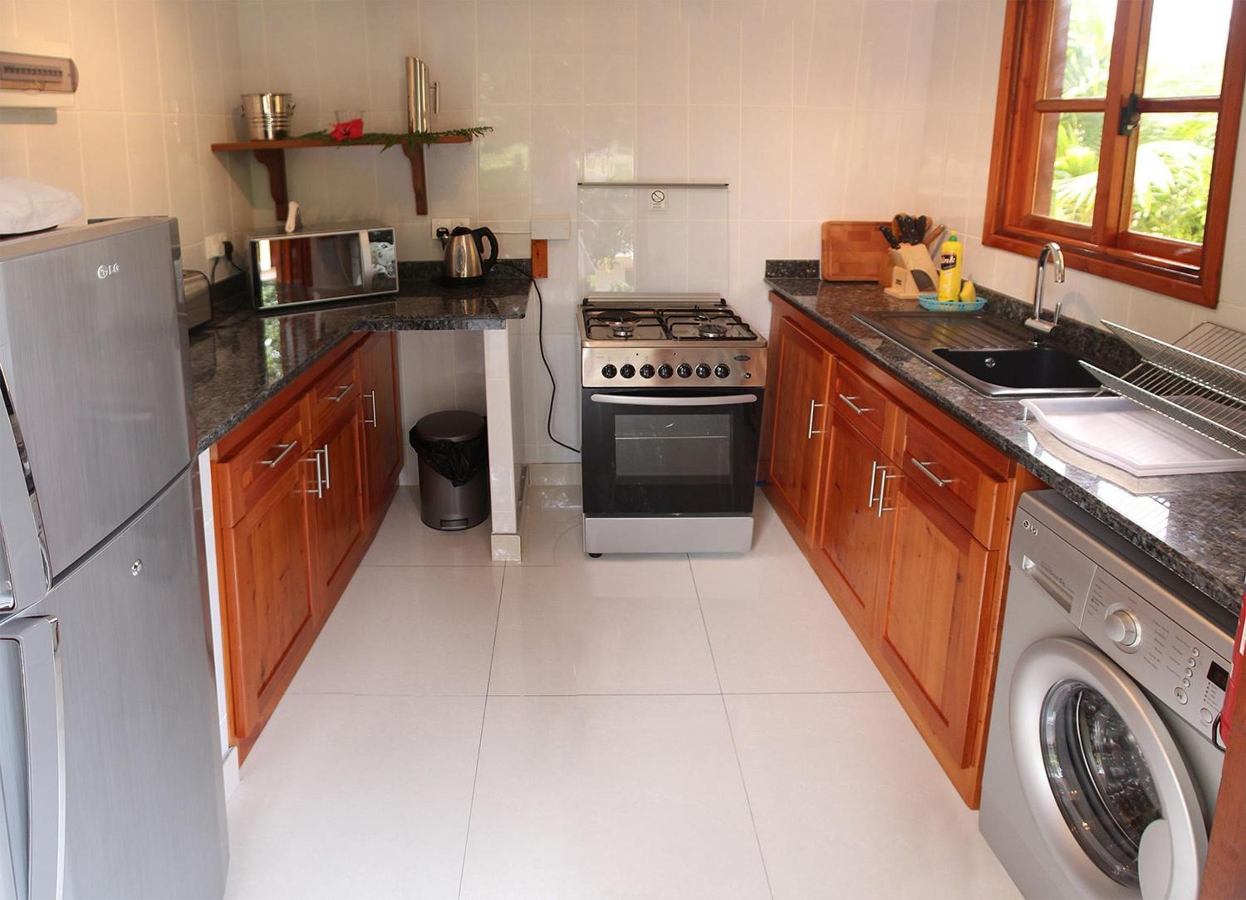 Kaz Takamaka - Apartment First Floor photo 3