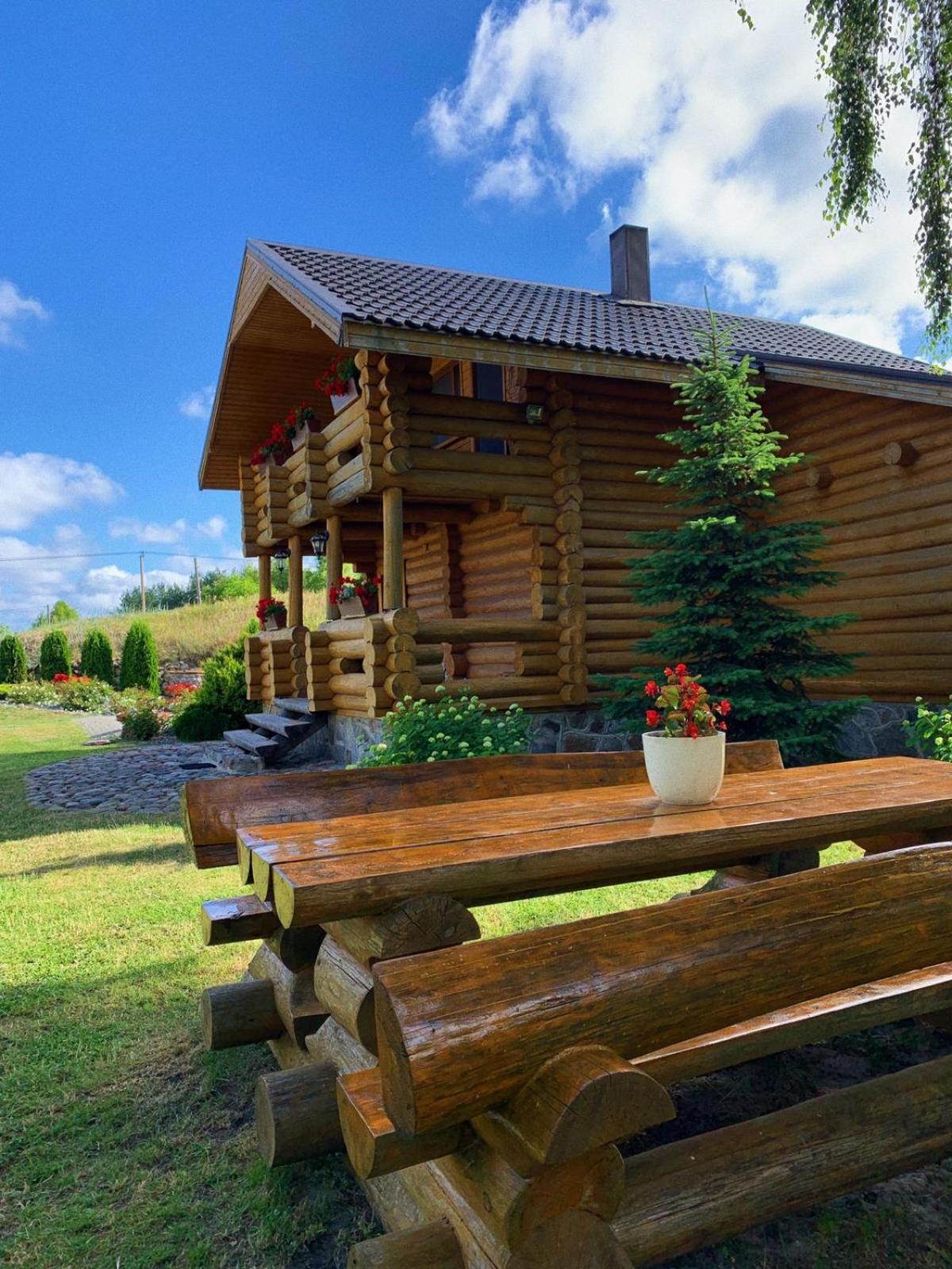 One-Bedroom House - Photo 18