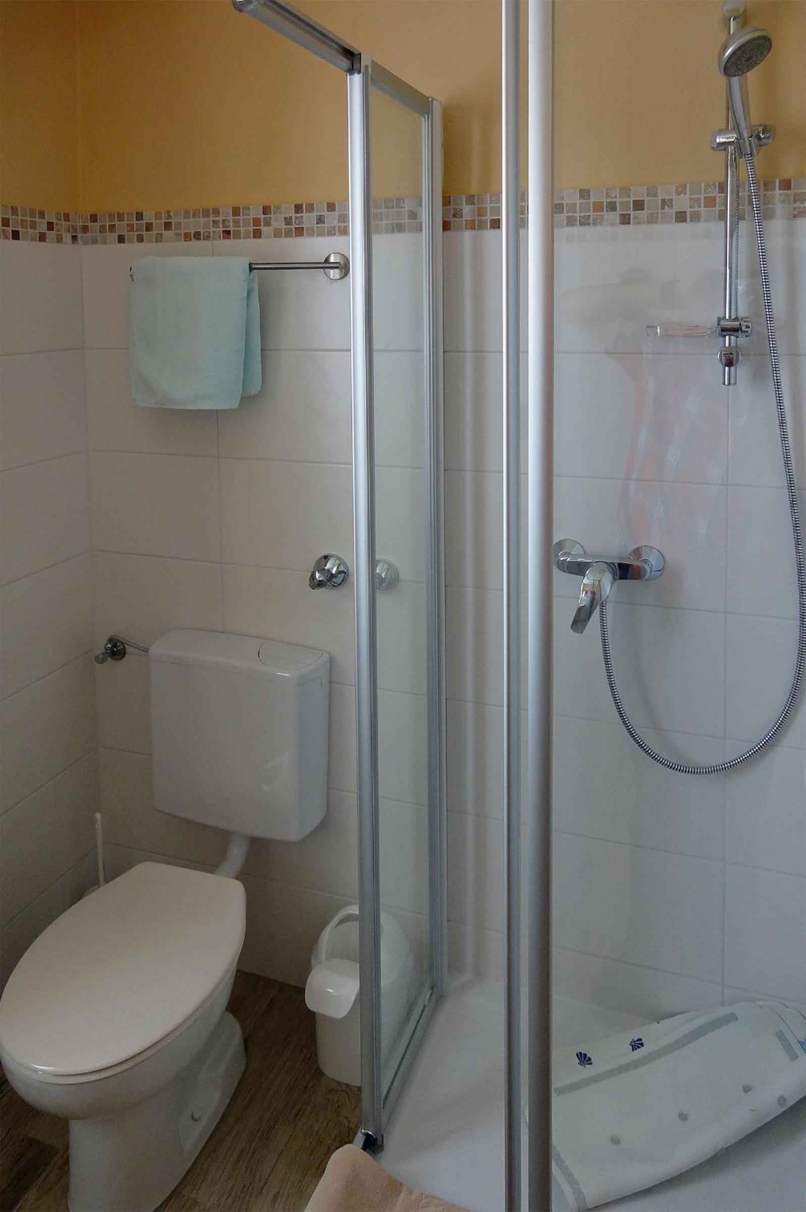 Single Room with Balcony photo 3