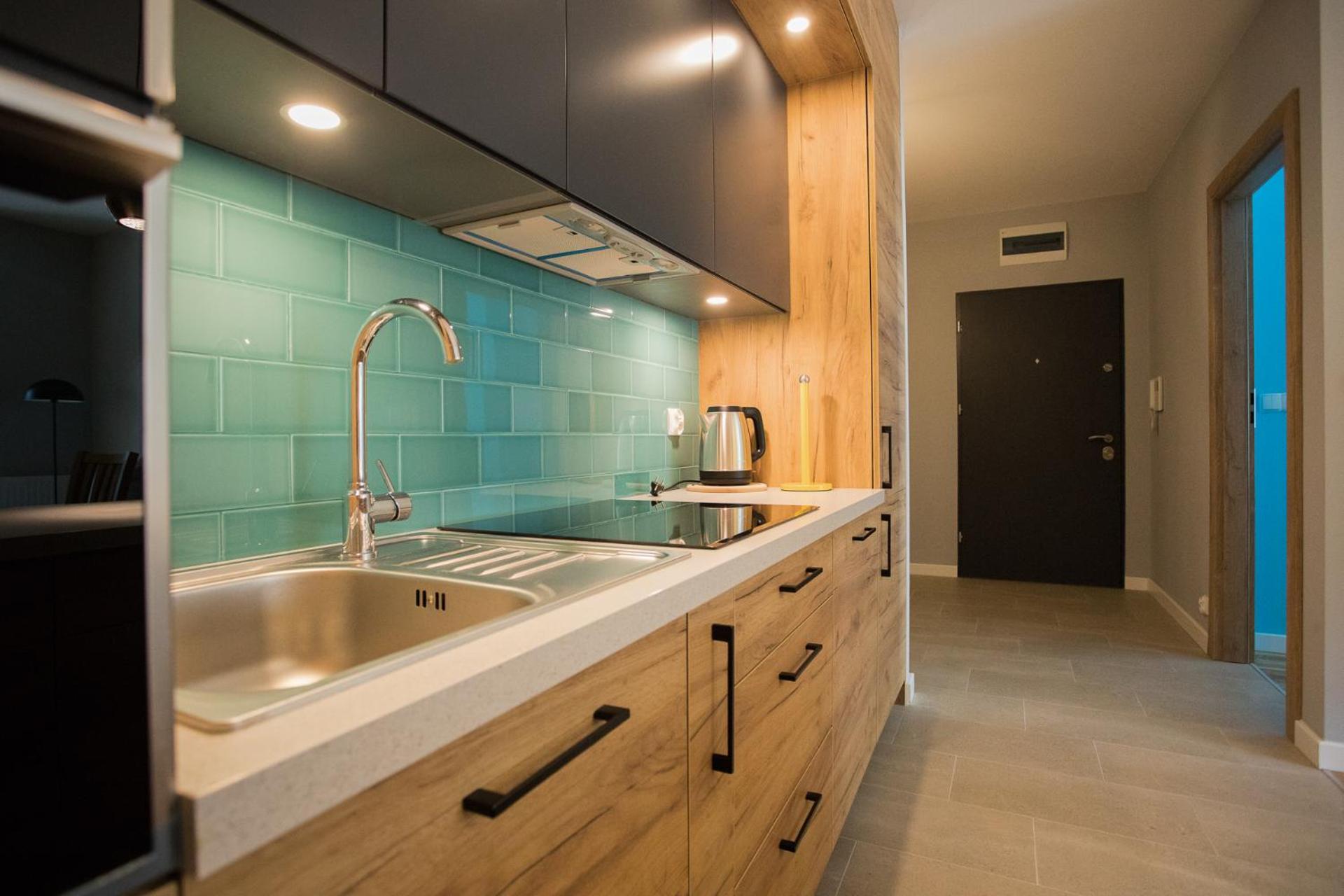 One-Bedroom Apartment - Photo 2