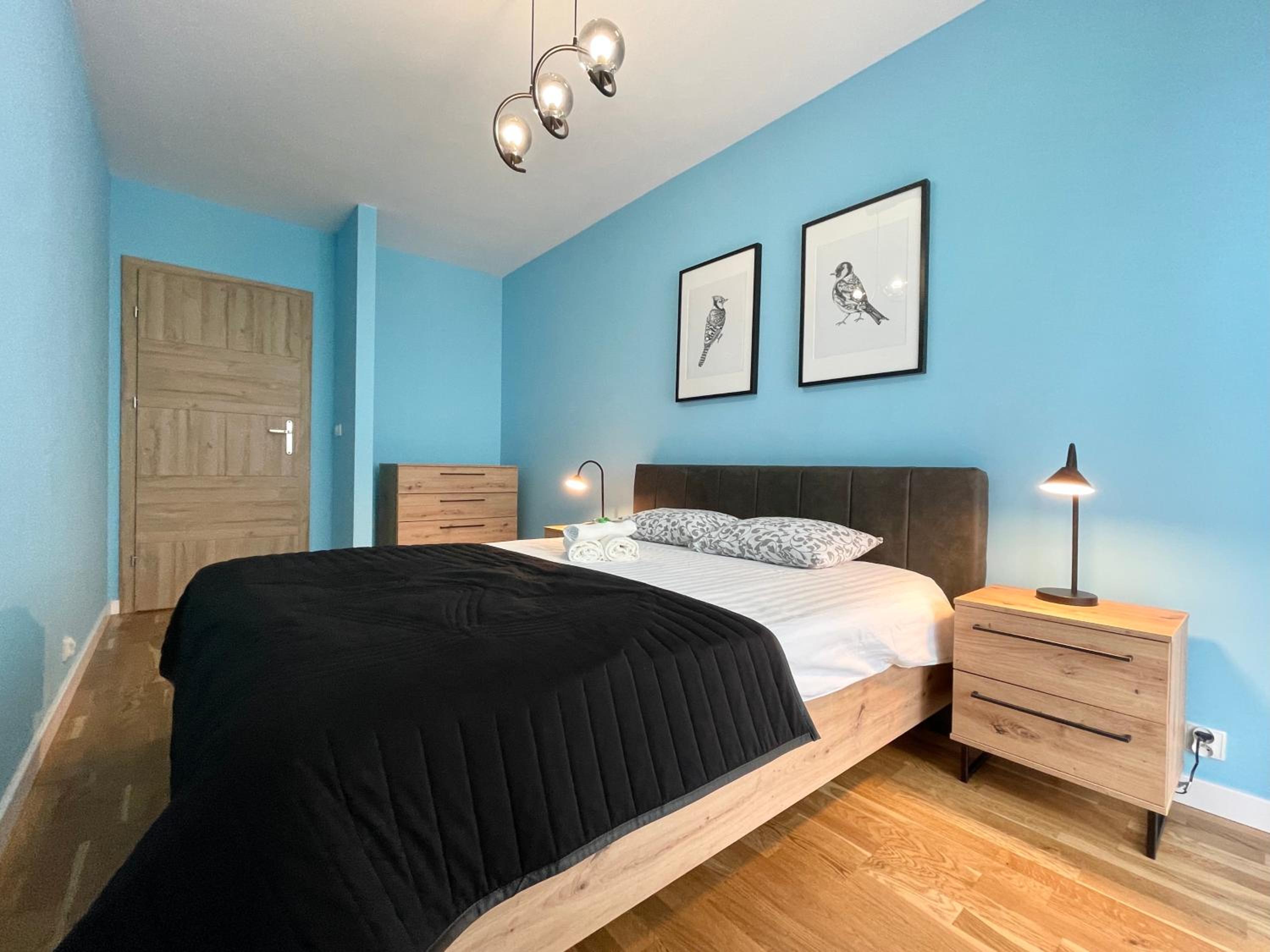 One-Bedroom Apartment - Photo 15