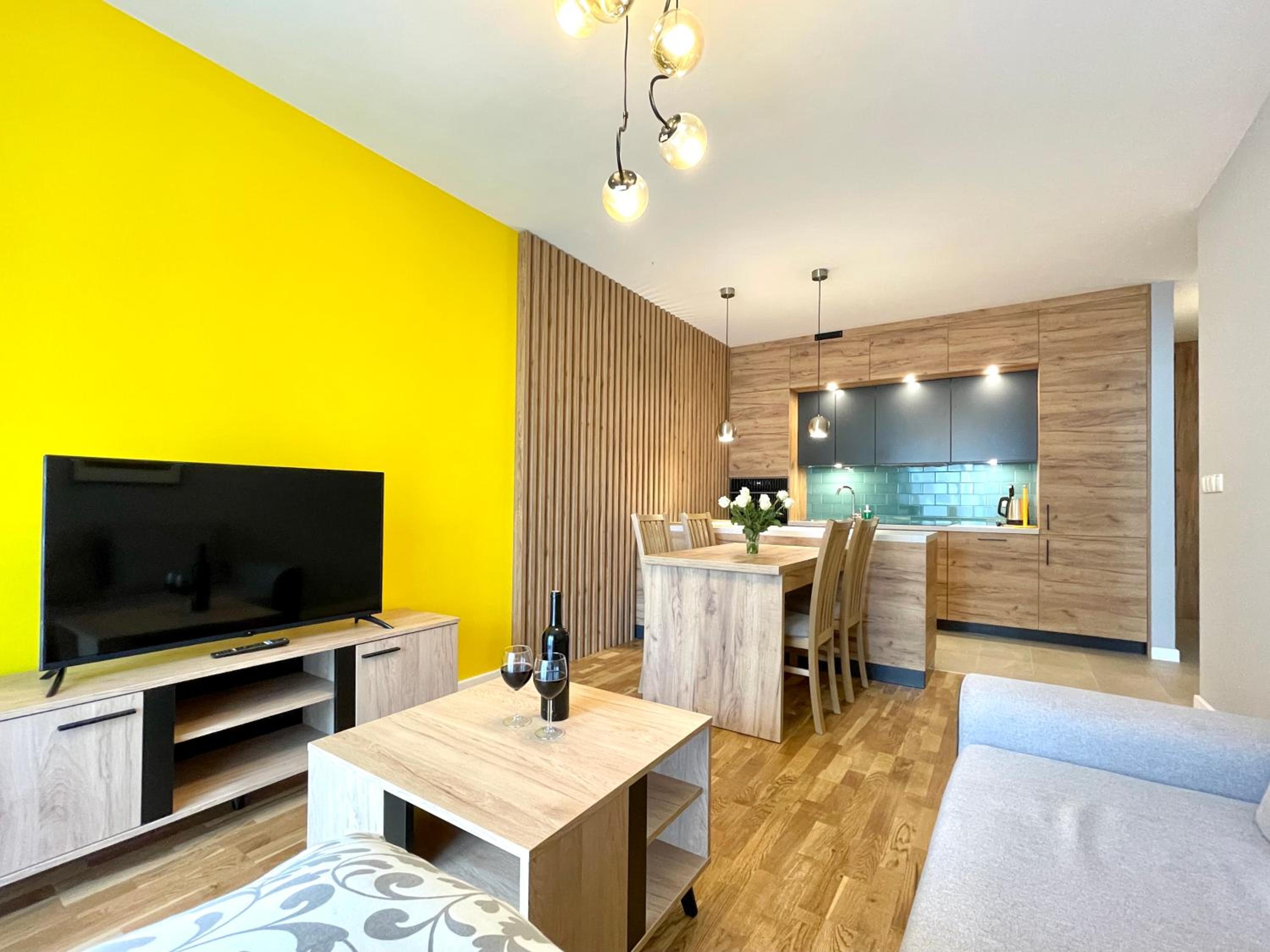 One-Bedroom Apartment - Photo 21