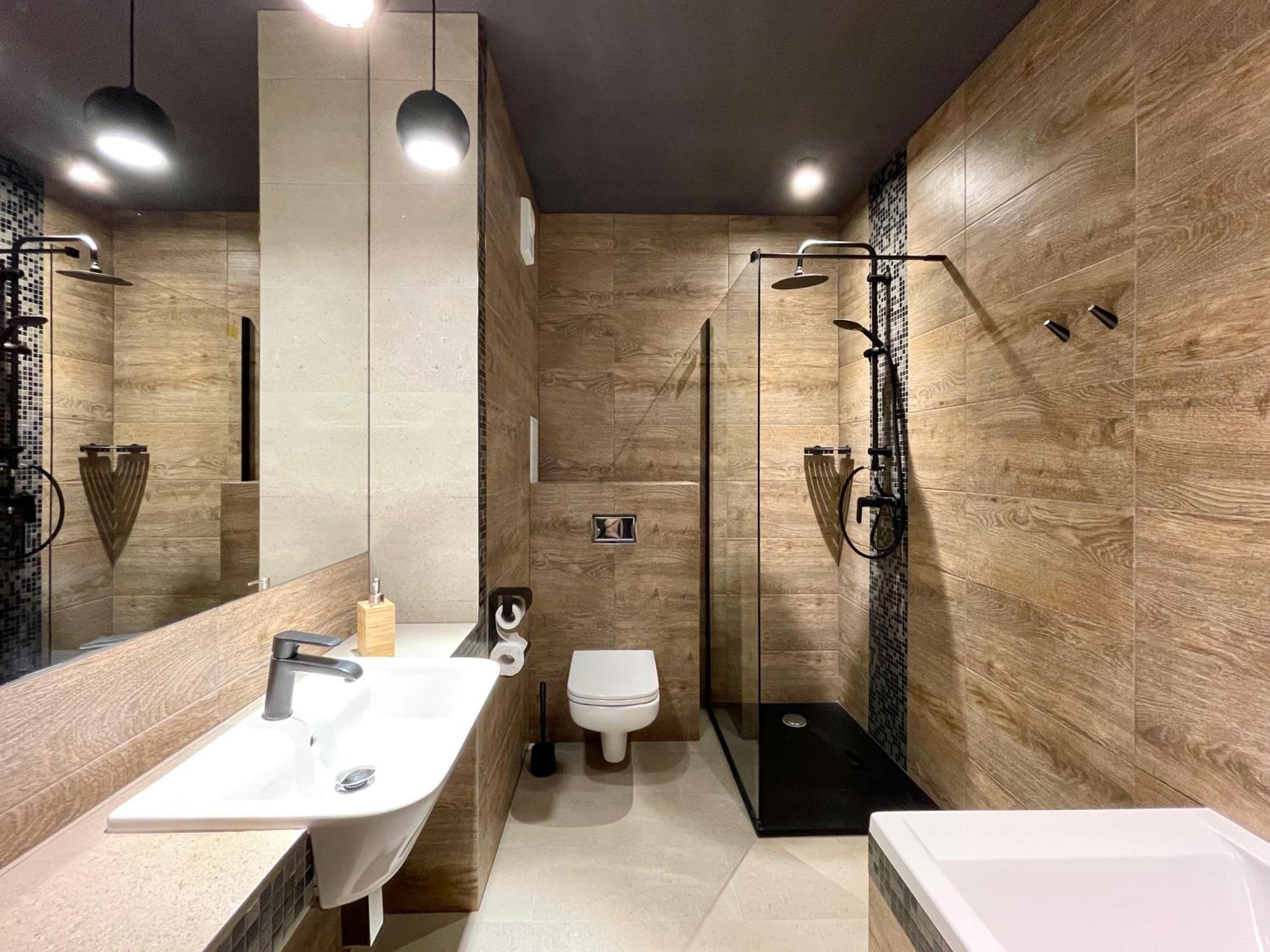 One-Bedroom Apartment - Photo 27
