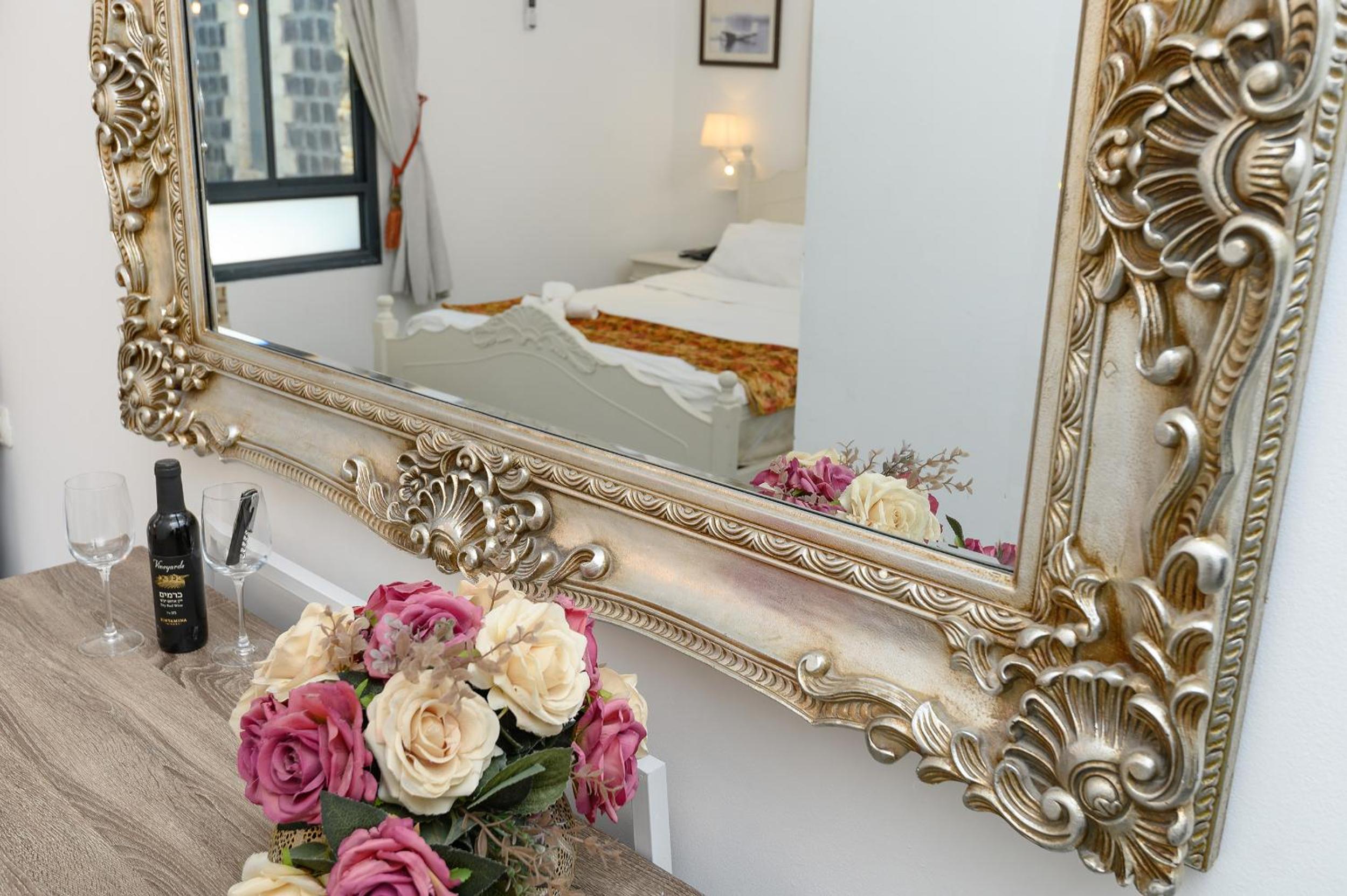Deluxe Double Room - Photo 5