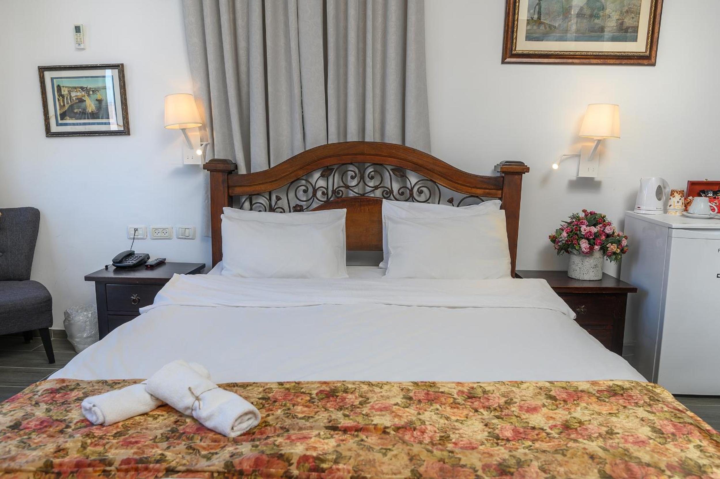 Suite - Photo 5