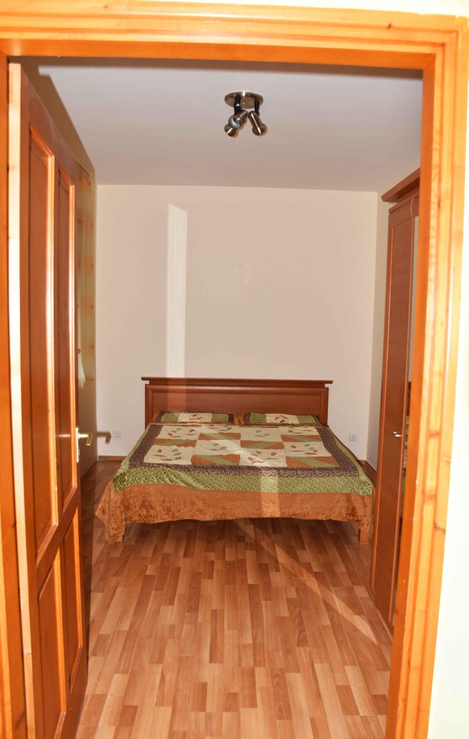 One-Bedroom Apartment photo 3