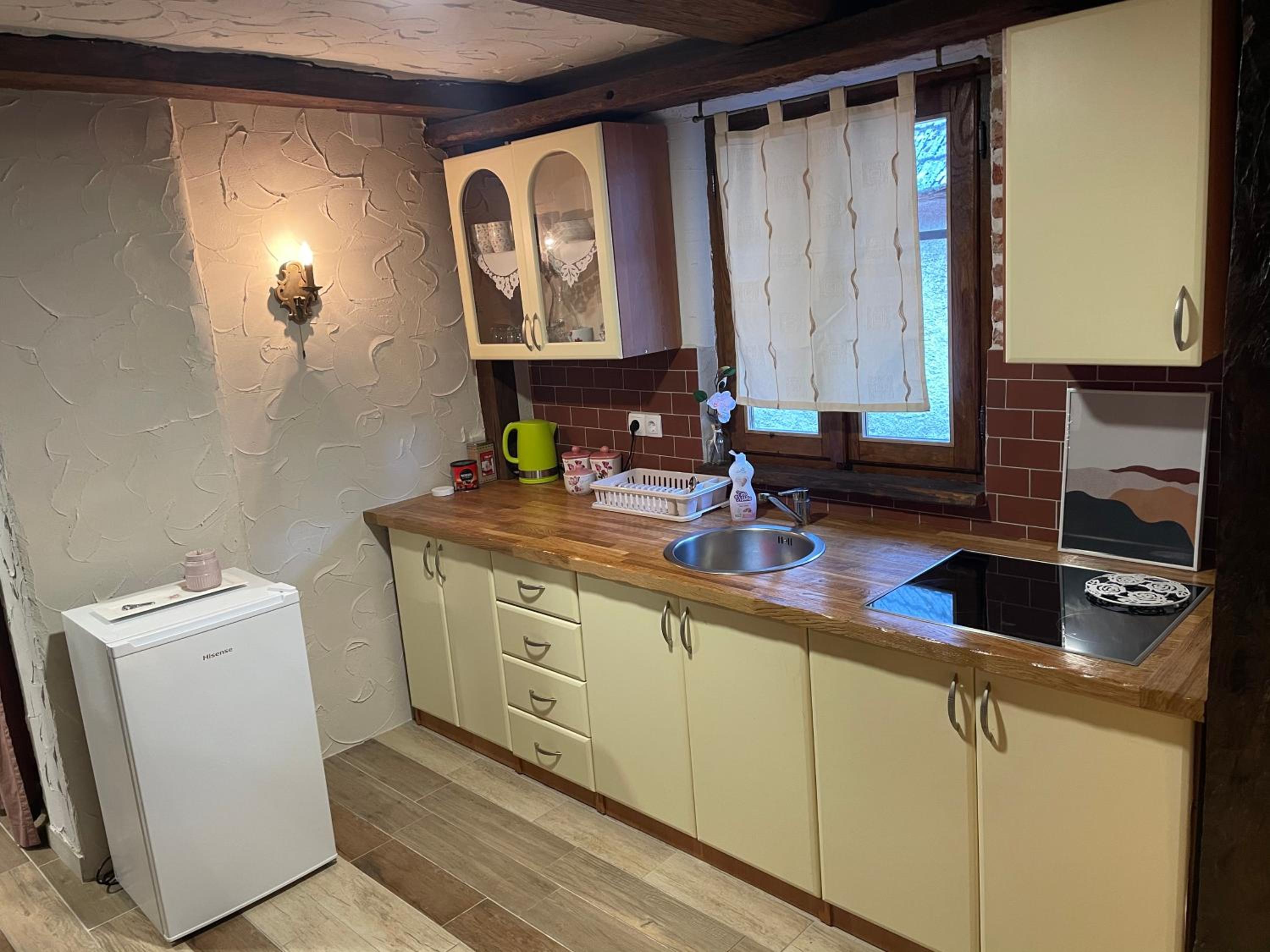 Two-Bedroom House - Photo 24
