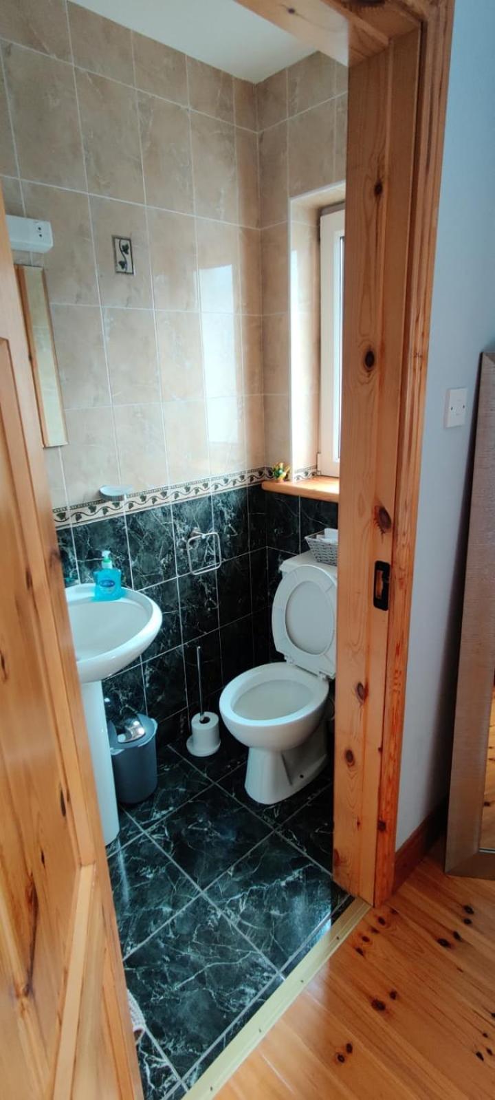 Triple Room with Private Bathroom photo 3