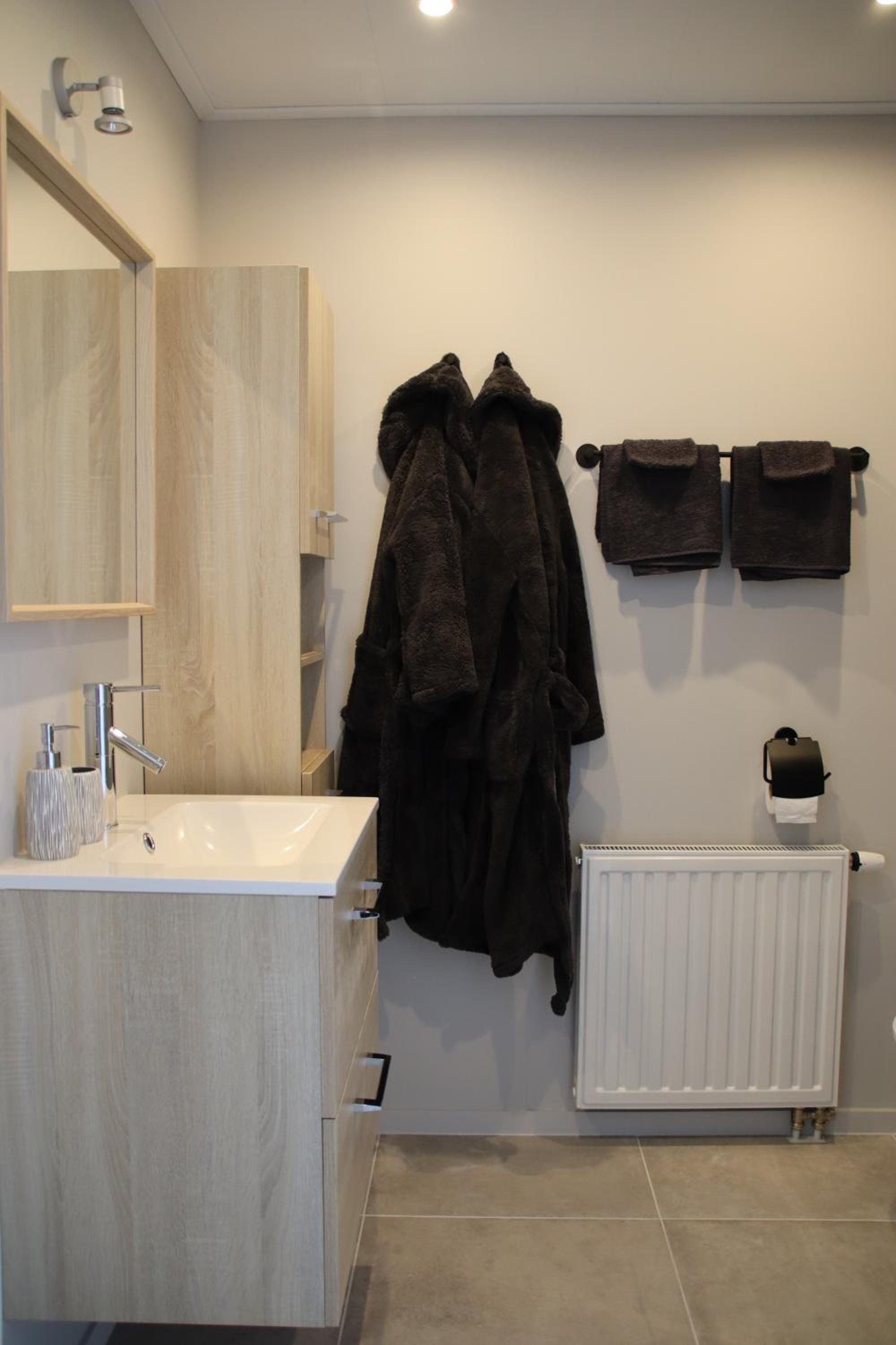 Double Room with Private Bathroom photo 3