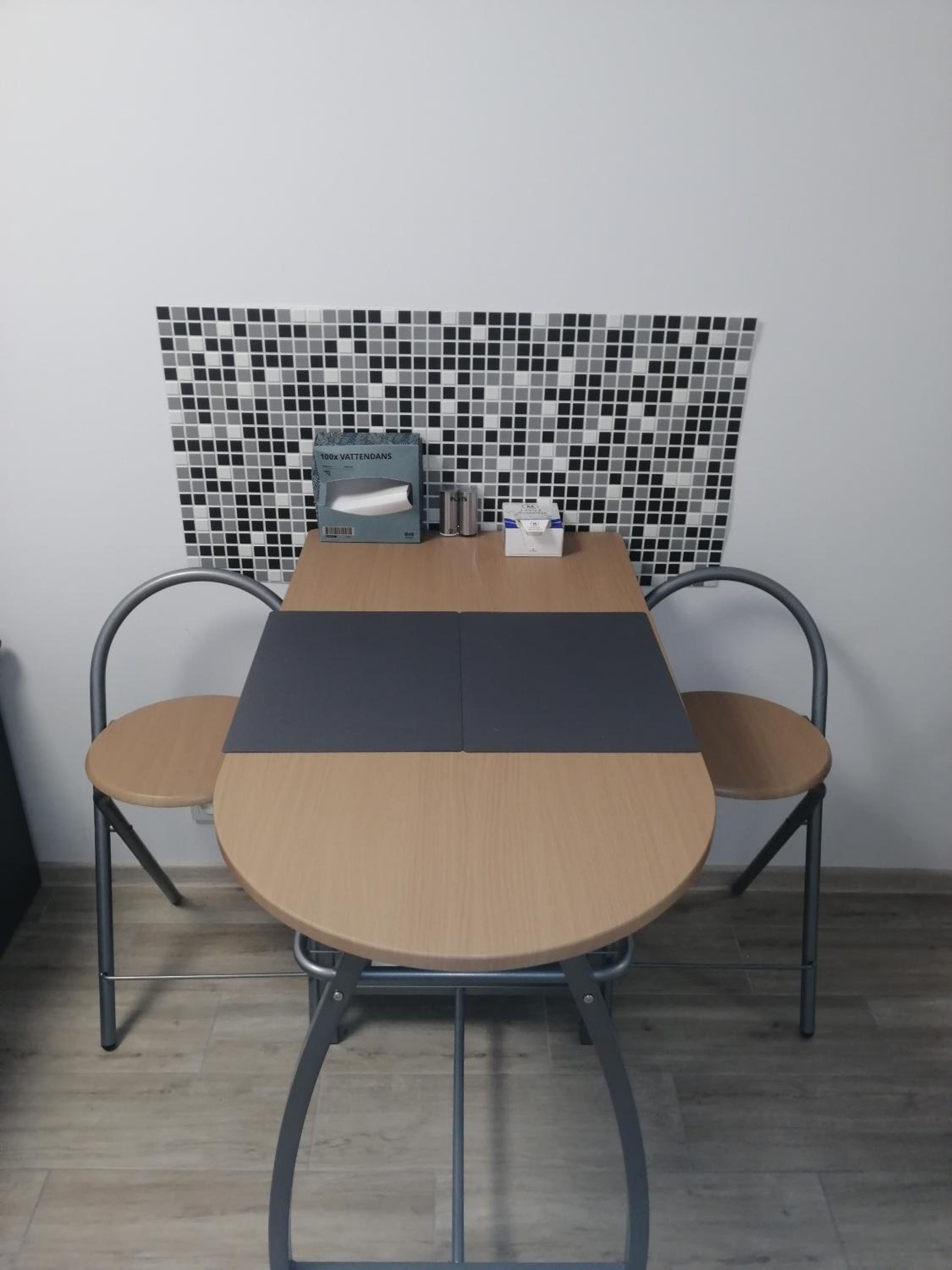 One-Bedroom Apartment - Photo 18