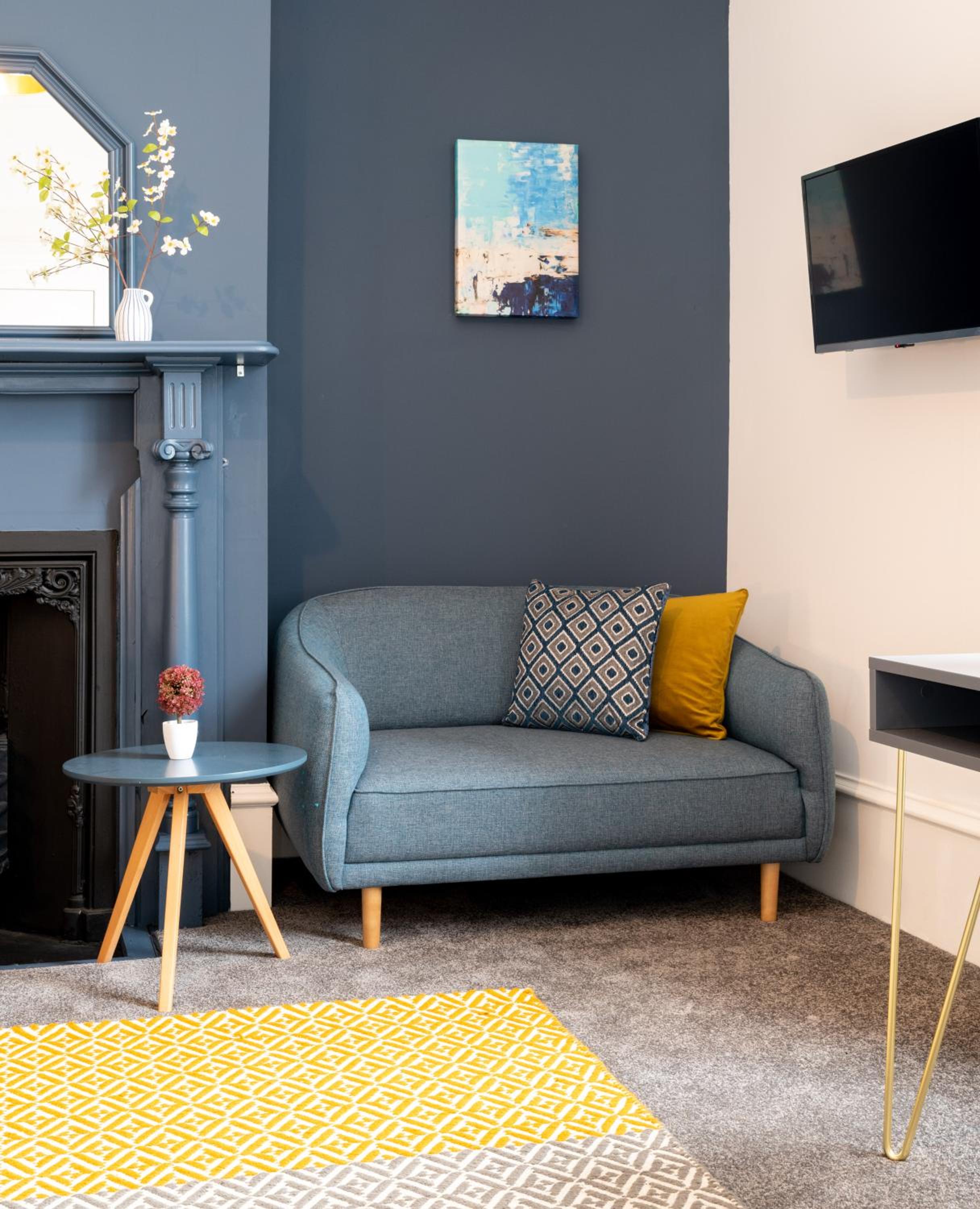 Standard King Room - Photo 4