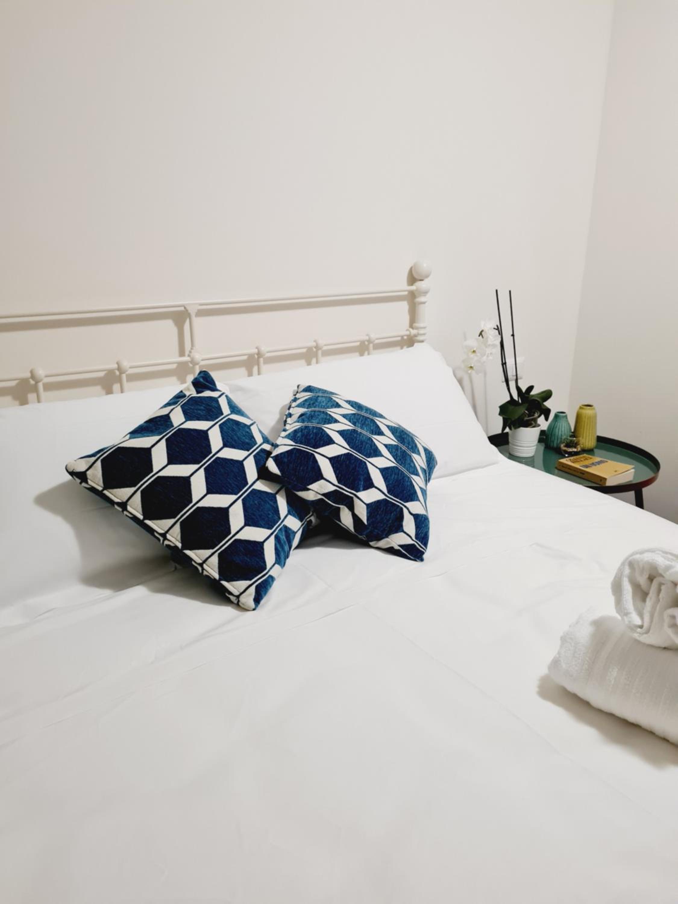 Deluxe Room - Photo 1