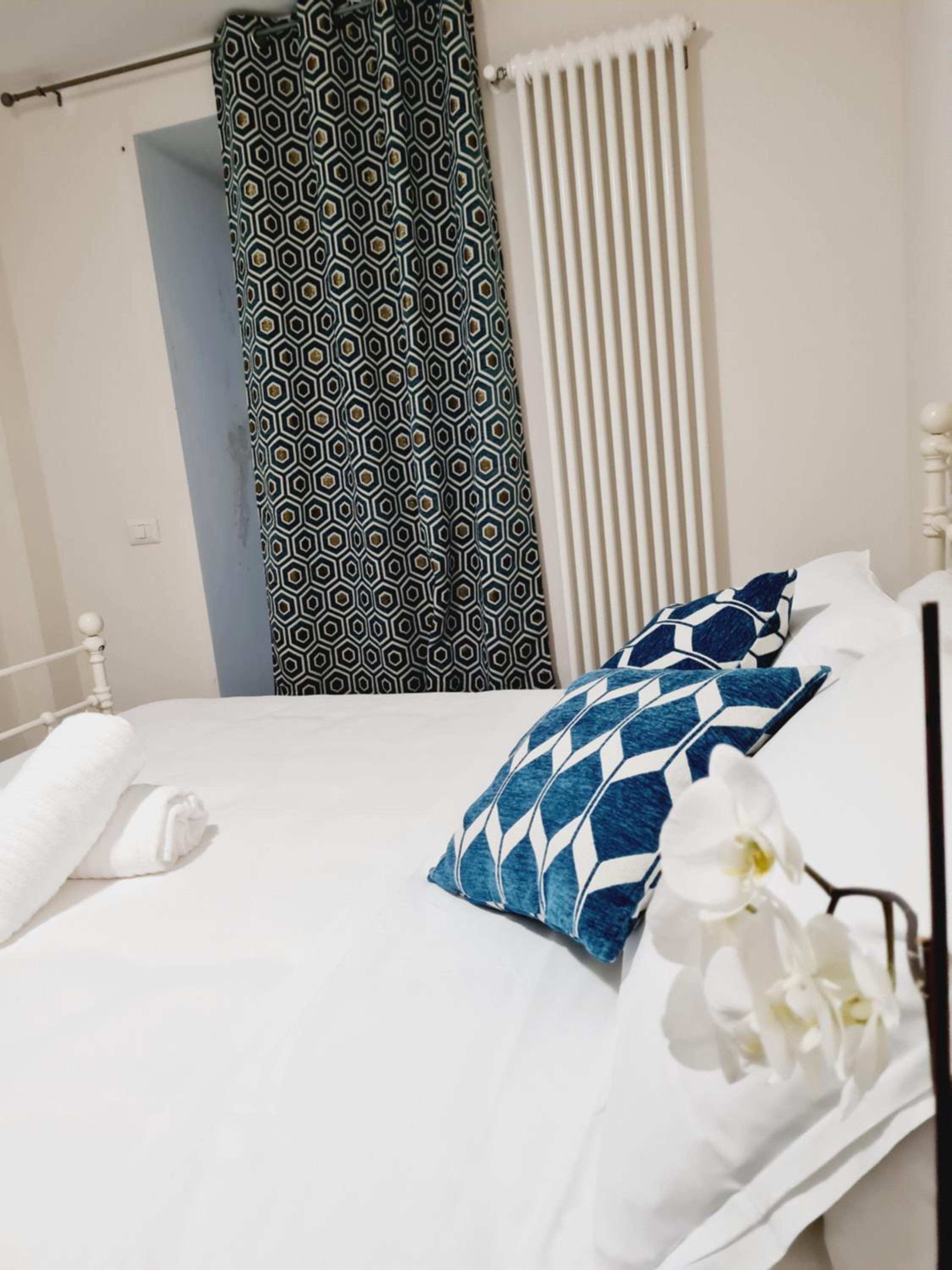 Deluxe Room - Photo 4