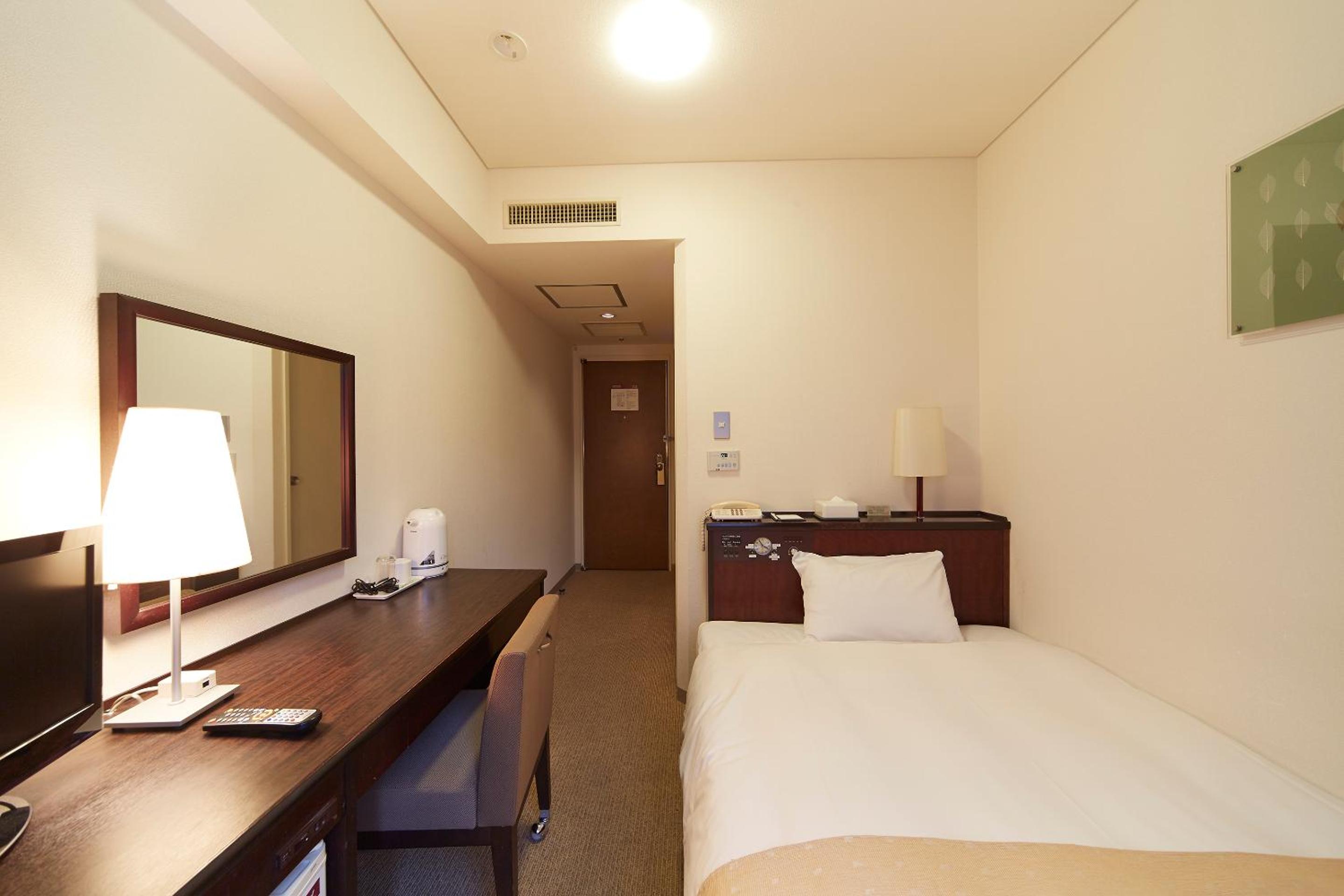 Single Room - Non-Smoking photo 1