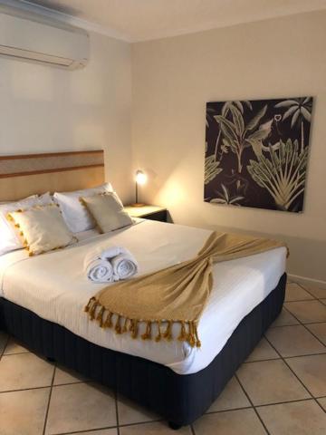Studio Apartment with Spa Bath