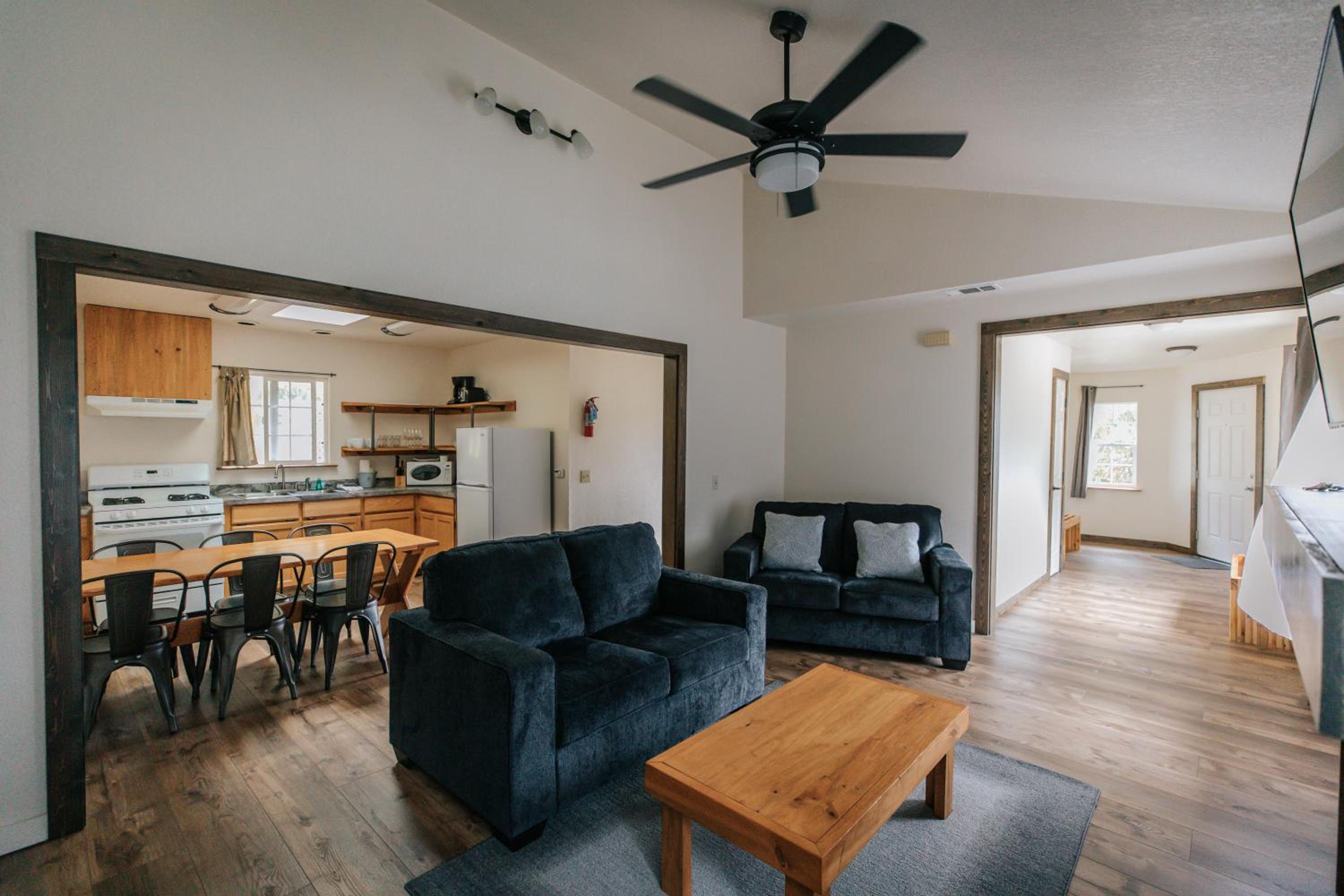 Large Family Cottage photo 3