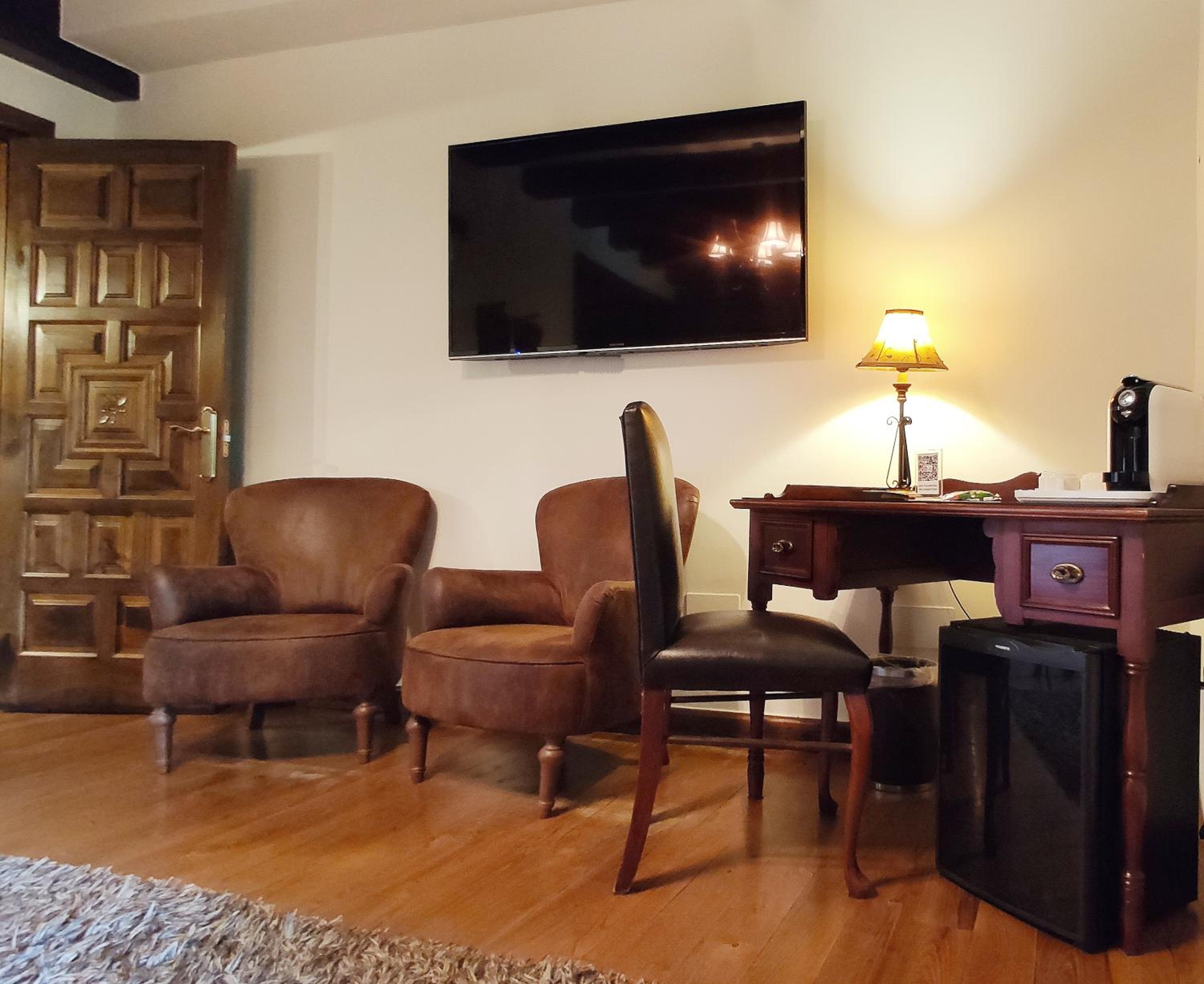 Habitación Triple con Balcón