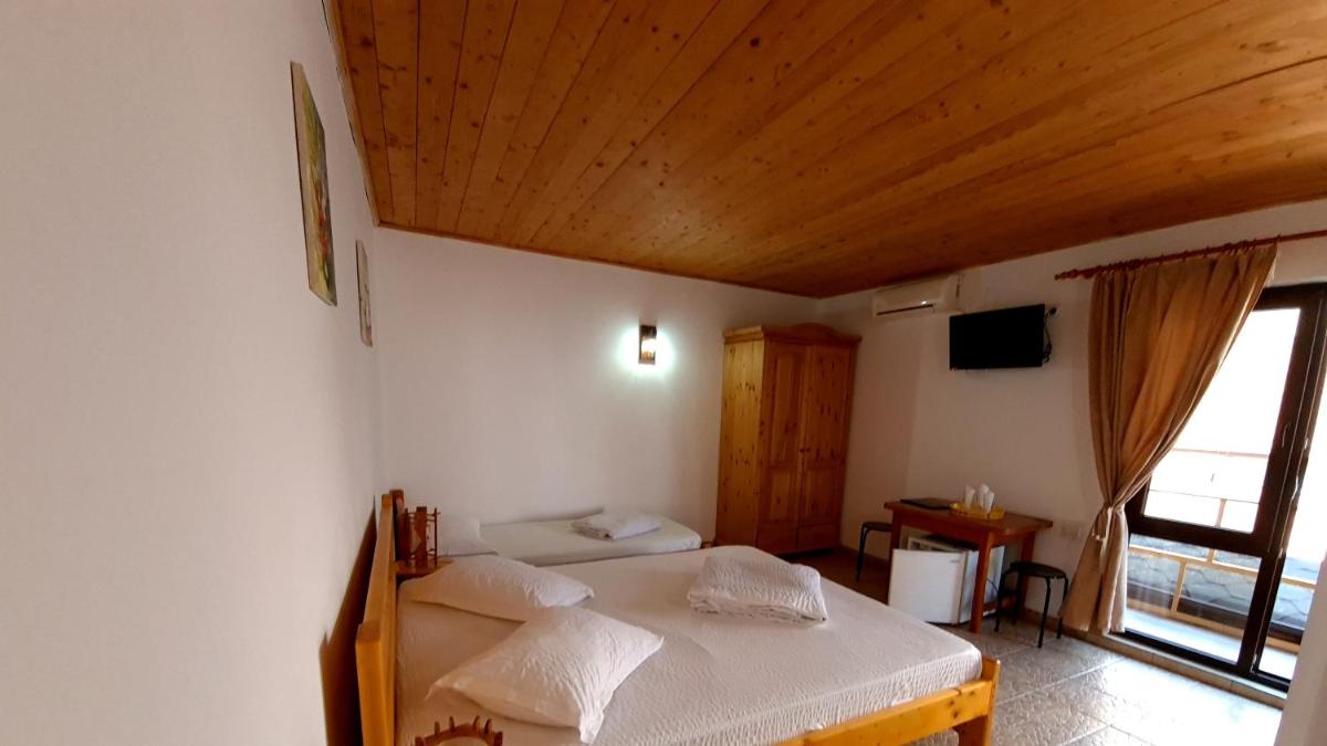 Executive Triple Room photo 2