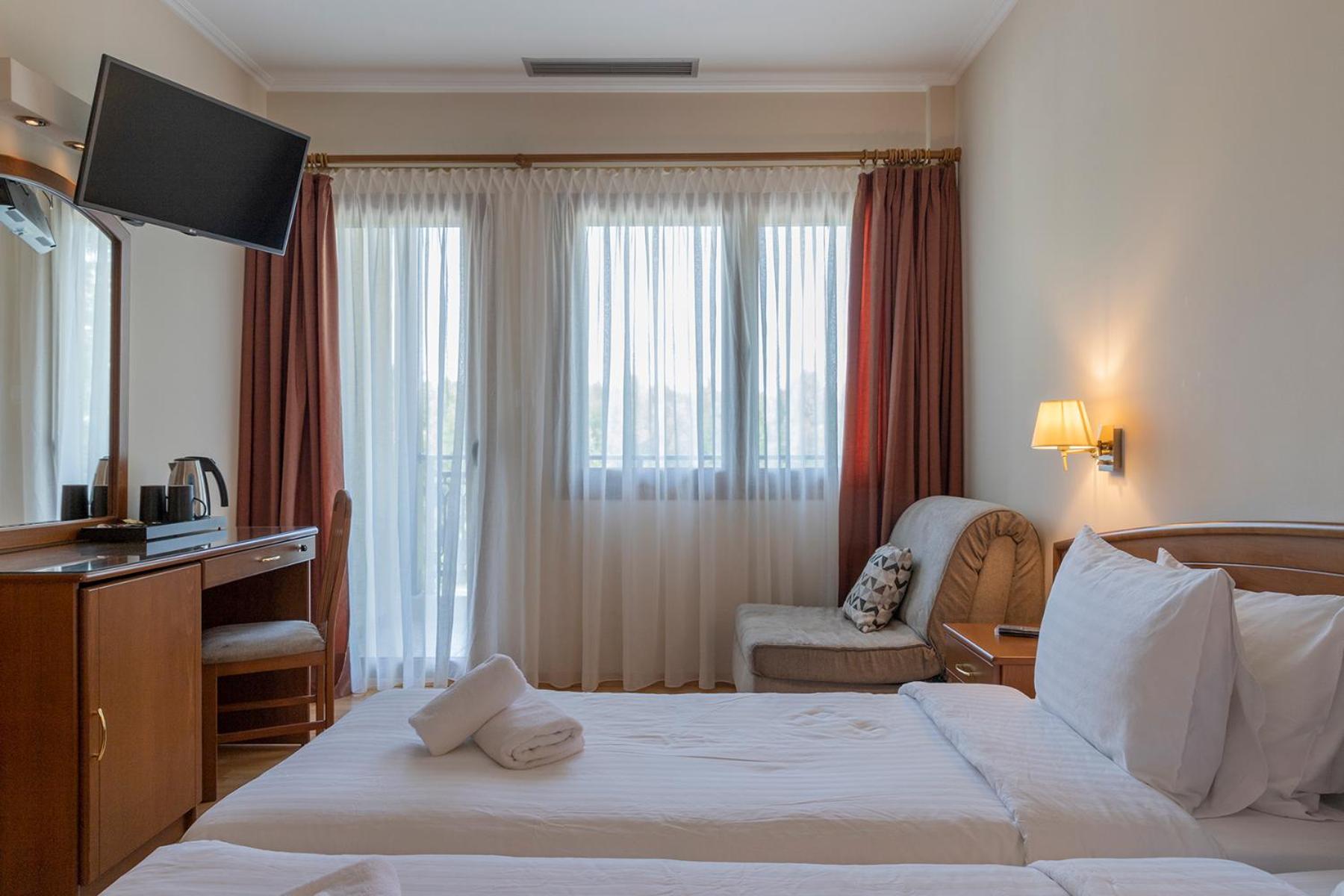 Superior Twin Room photo 3