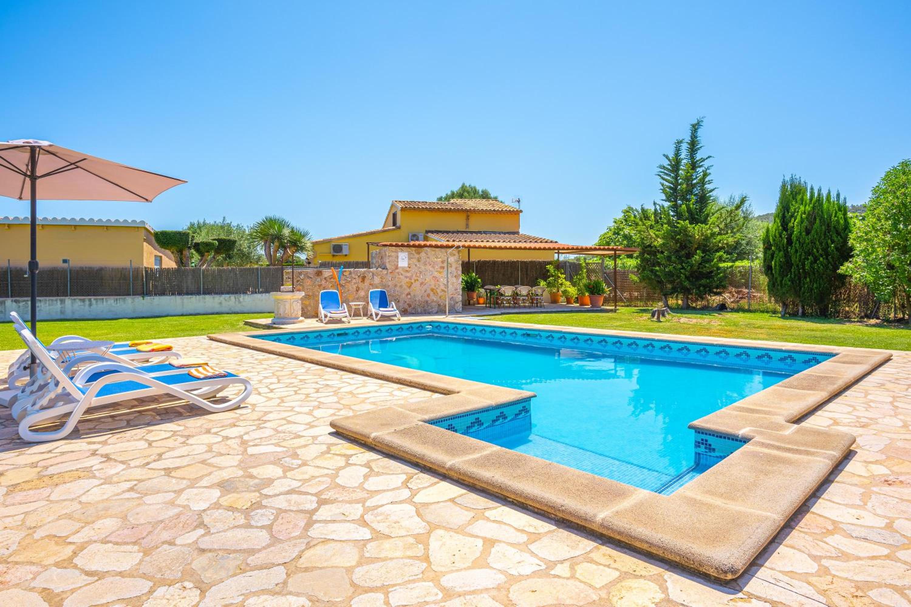 Villa with Garden View - Photo 23