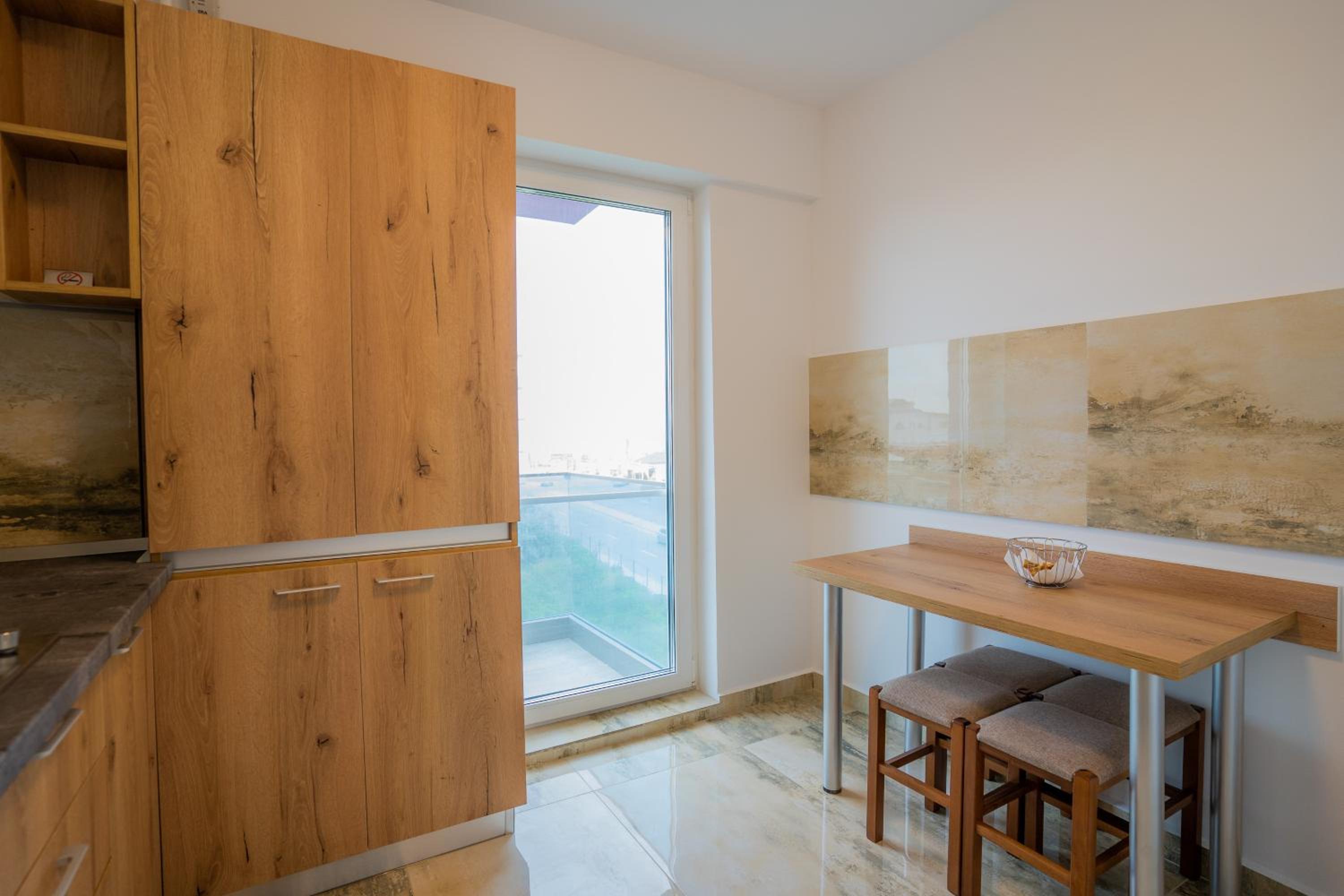 Studio Apartment - Photo 12