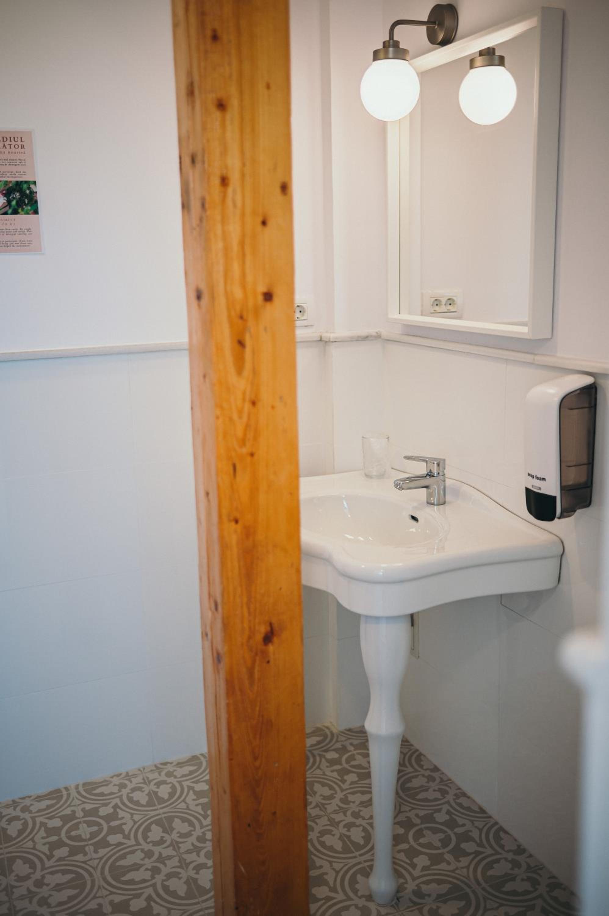 Superior Double Room - Photo 13