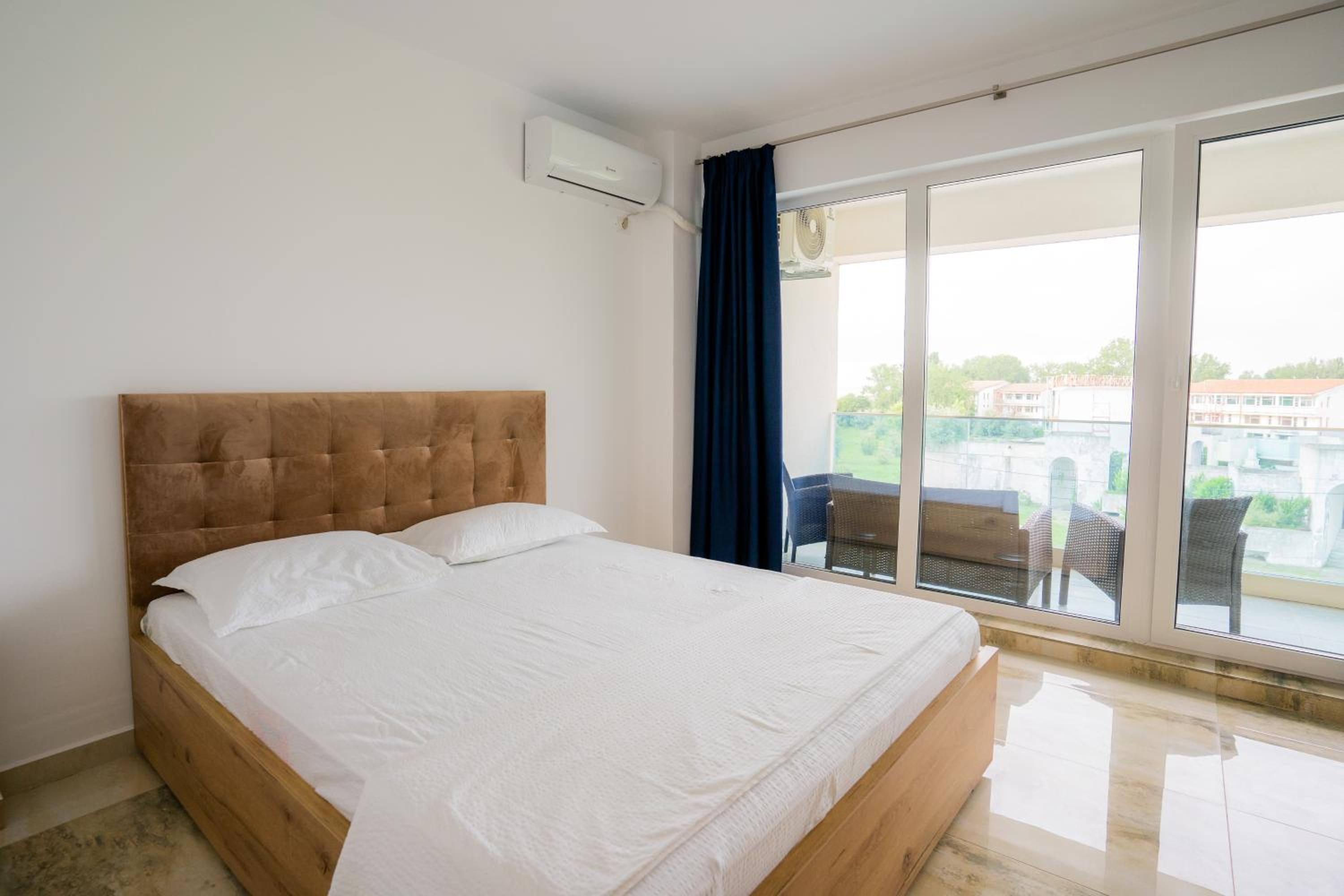 Two-Bedroom Apartment - Photo 22
