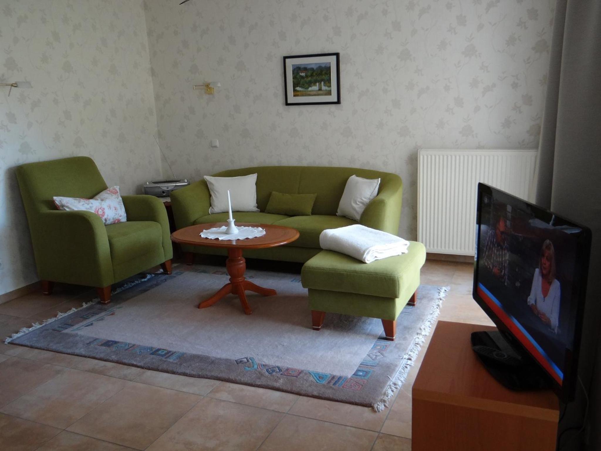 Apartment 1 photo 3