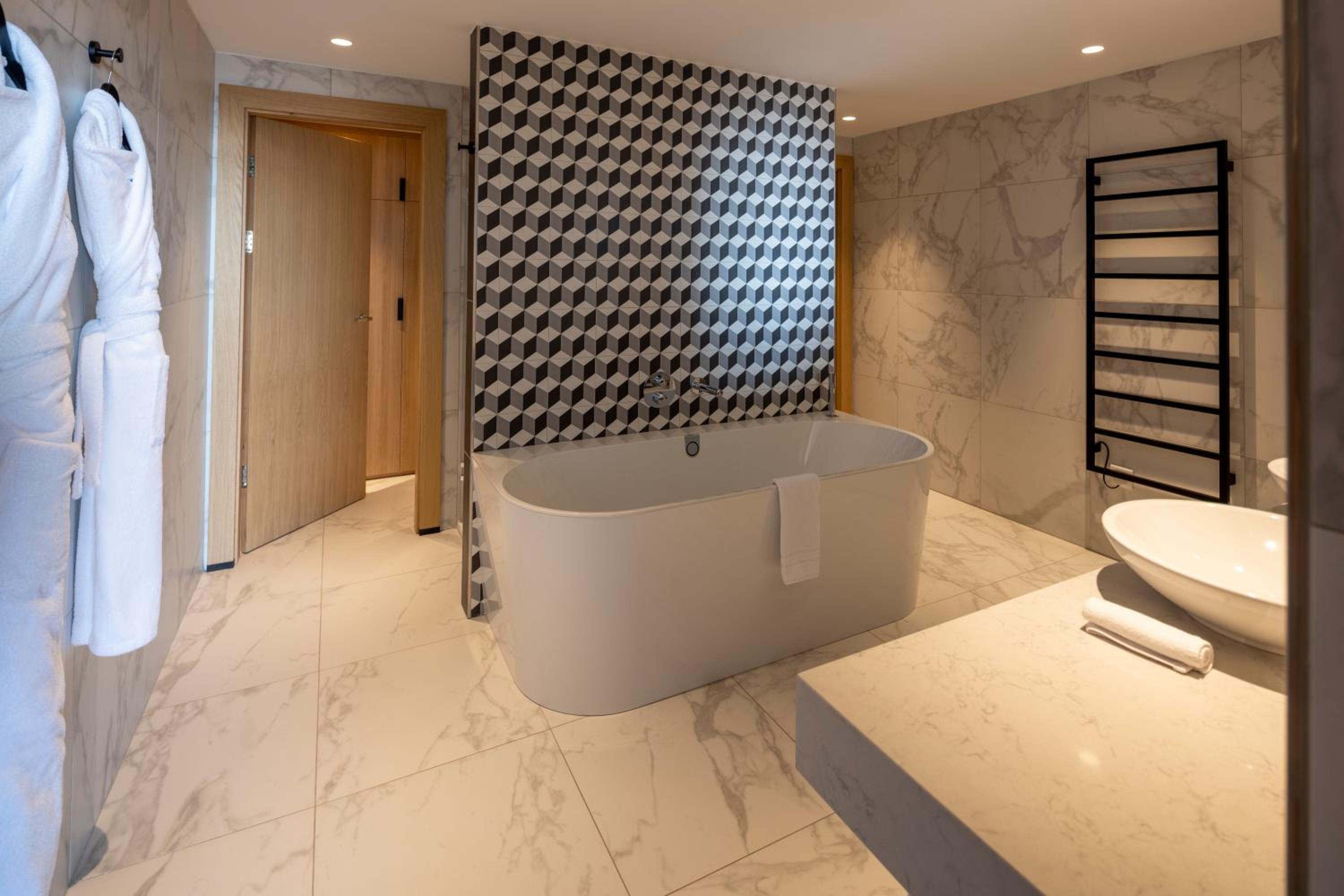 Duplex Suite - Photo 7