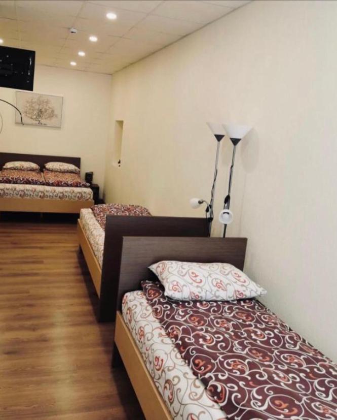 Quadruple Room - Photo 1