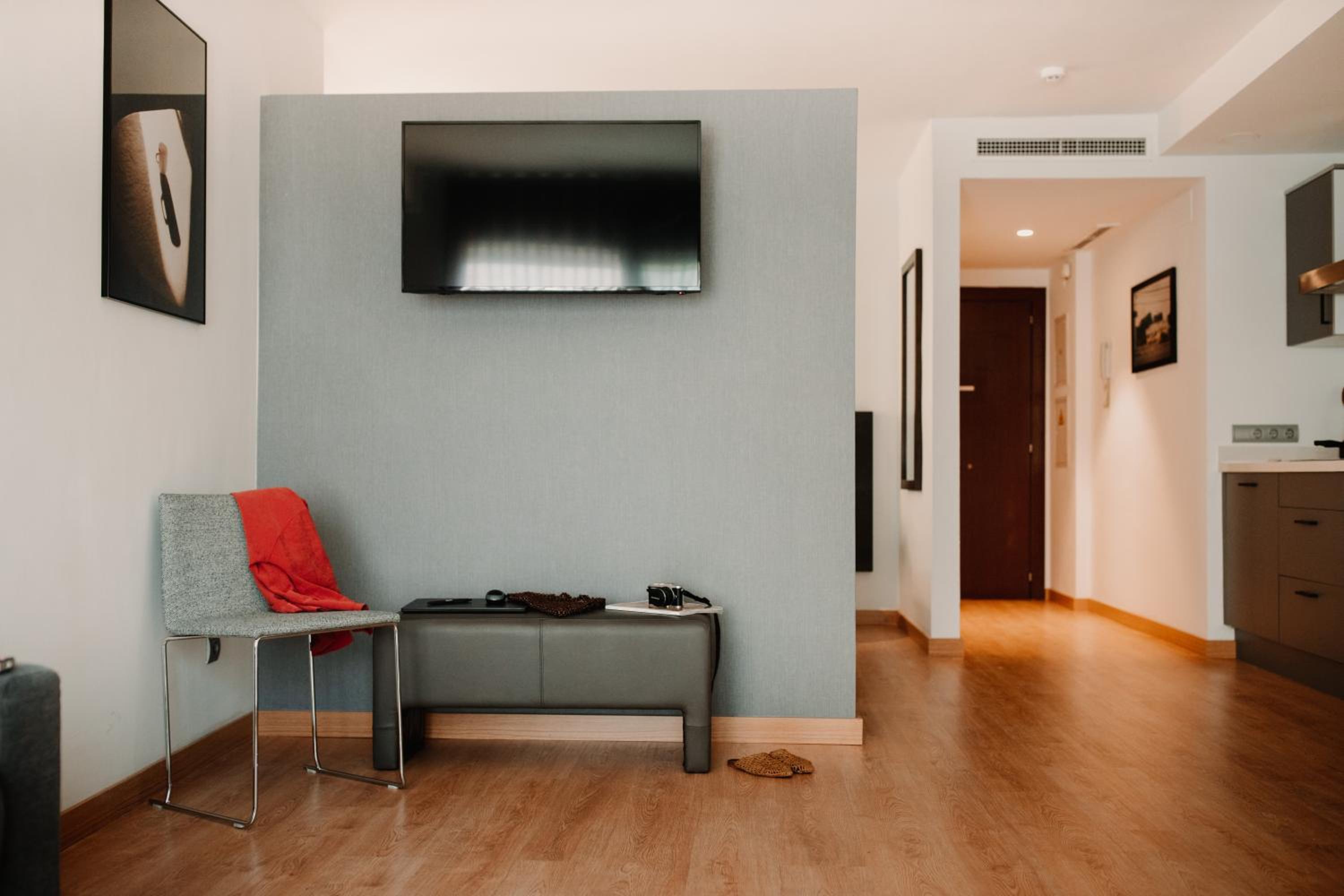 Loft Apartment ( 2 Adults + 1 Child) - Photo 2